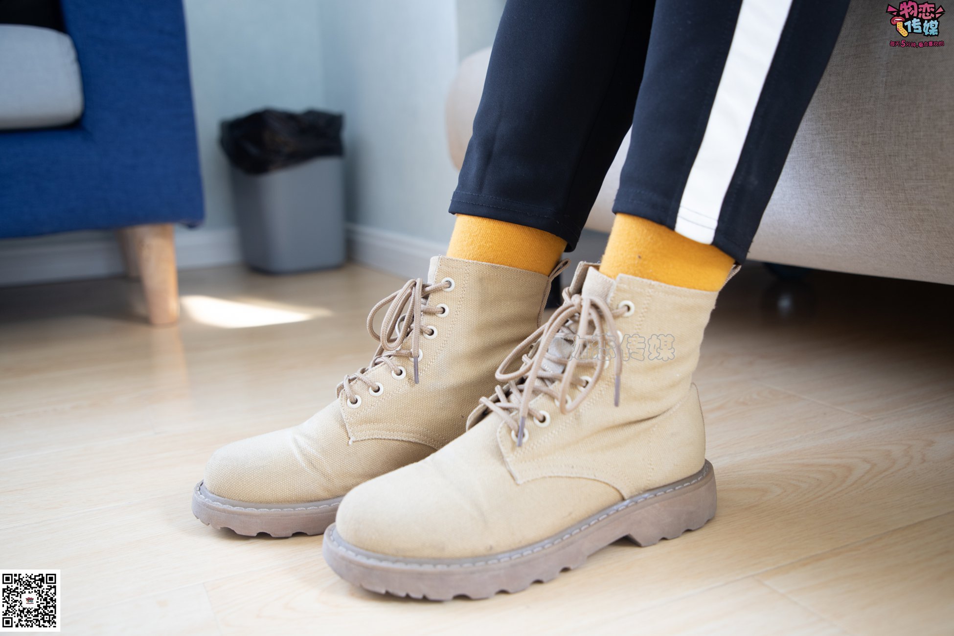 图片[15]-物恋传媒 NO.083 思薇 暖黄色棉袜与马丁靴 [142P] – 速更版-美库