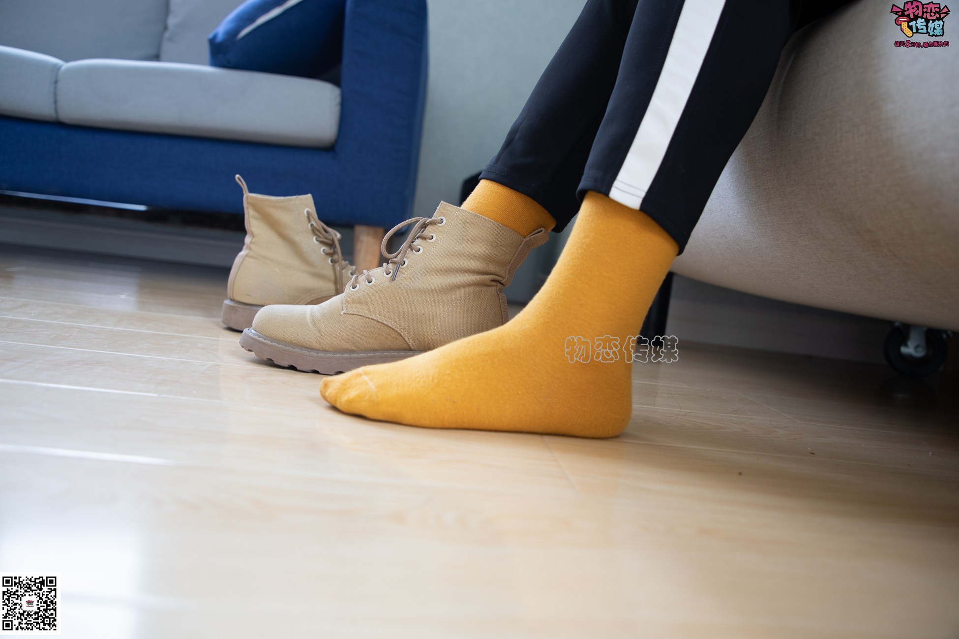 图片[25]-物恋传媒 NO.083 思薇 暖黄色棉袜与马丁靴 [142P] – 速更版-美库