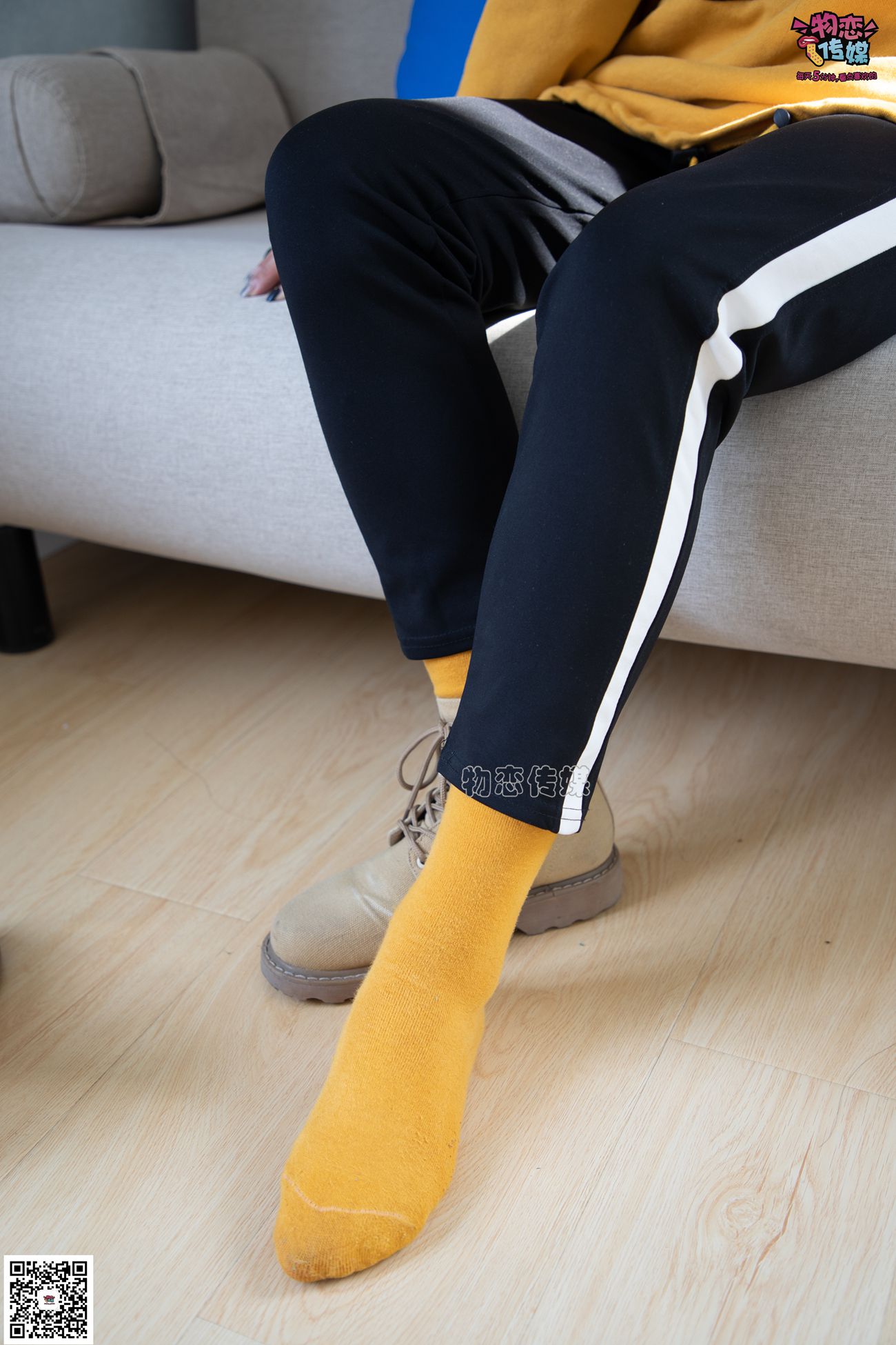 图片[30]-物恋传媒 NO.083 思薇 暖黄色棉袜与马丁靴 [142P] – 速更版-美库