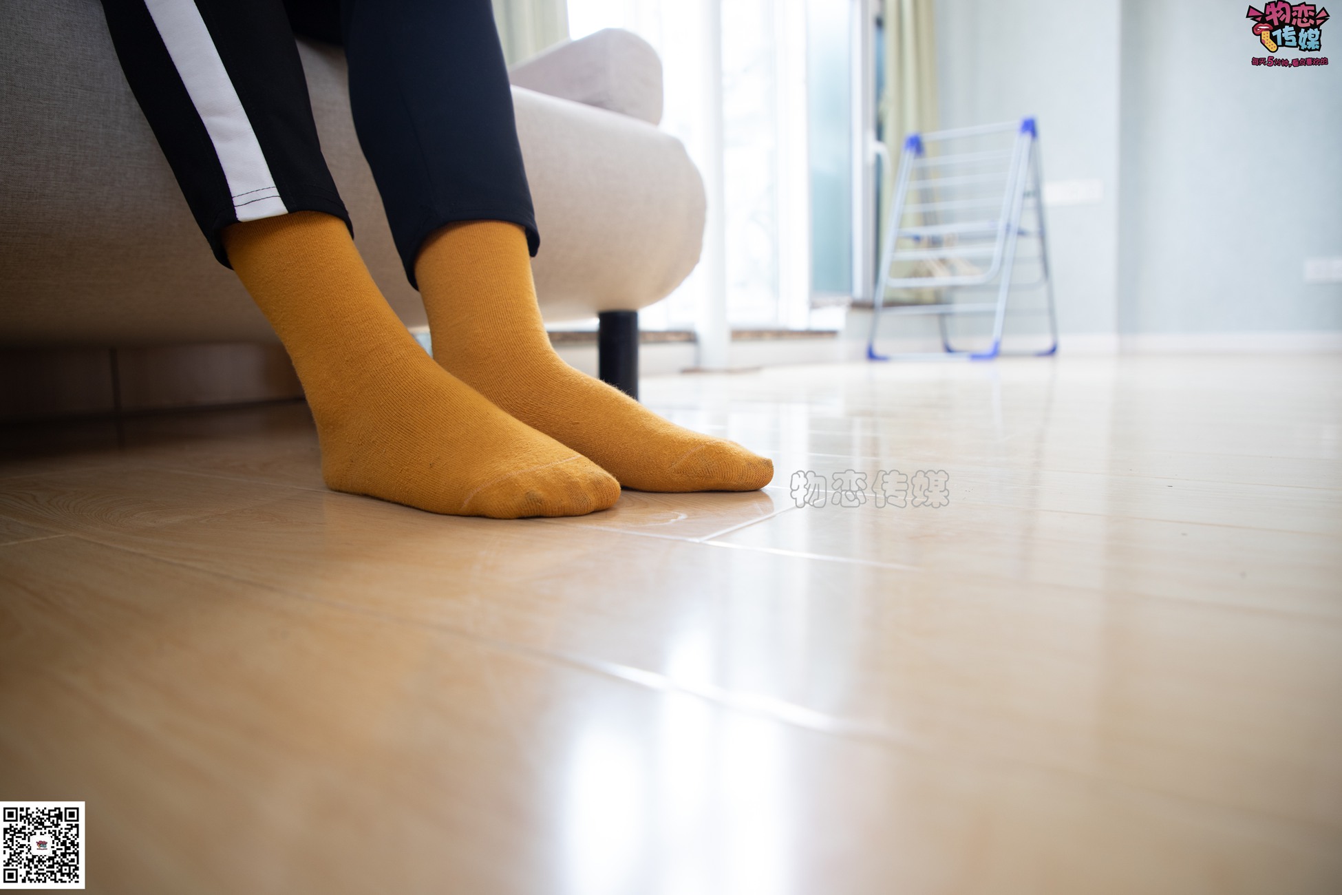 图片[36]-物恋传媒 NO.083 思薇 暖黄色棉袜与马丁靴 [142P] – 速更版-美库