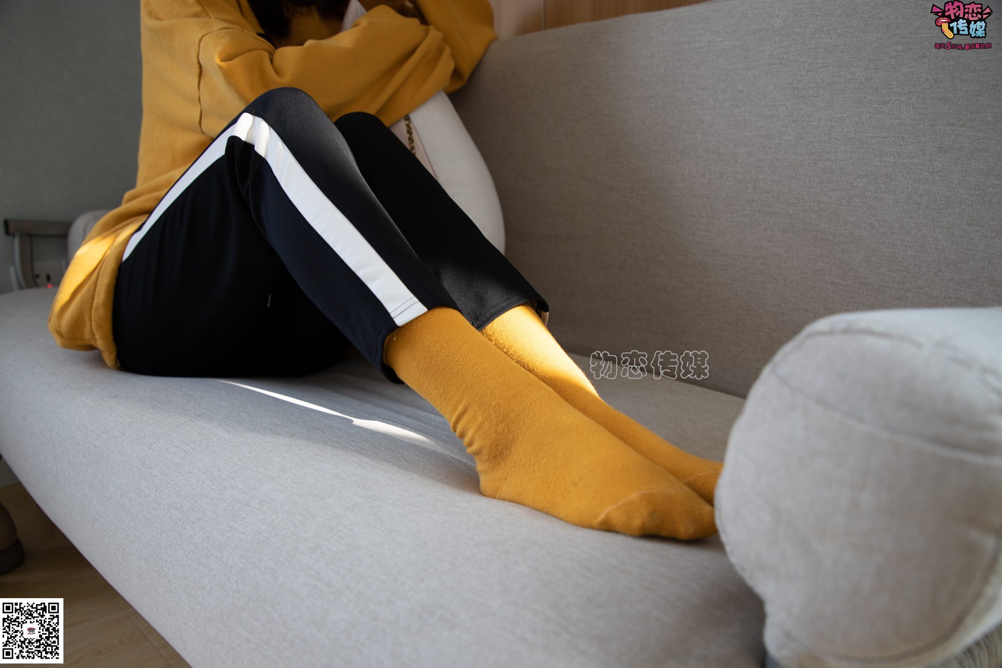图片[42]-物恋传媒 NO.083 思薇 暖黄色棉袜与马丁靴 [142P] – 速更版-美库