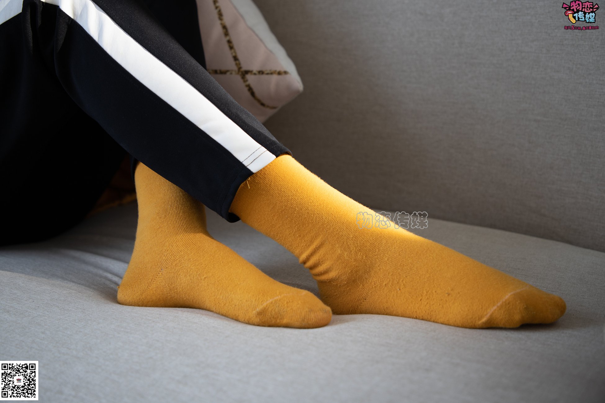 图片[49]-物恋传媒 NO.083 思薇 暖黄色棉袜与马丁靴 [142P] – 速更版-美库