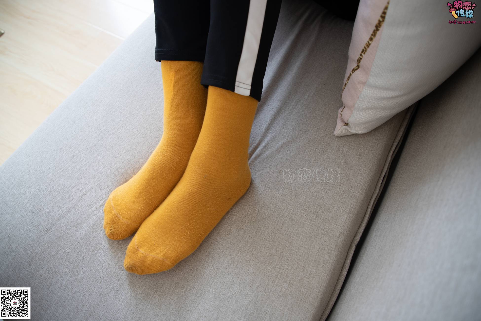 图片[62]-物恋传媒 NO.083 思薇 暖黄色棉袜与马丁靴 [142P] – 速更版-美库