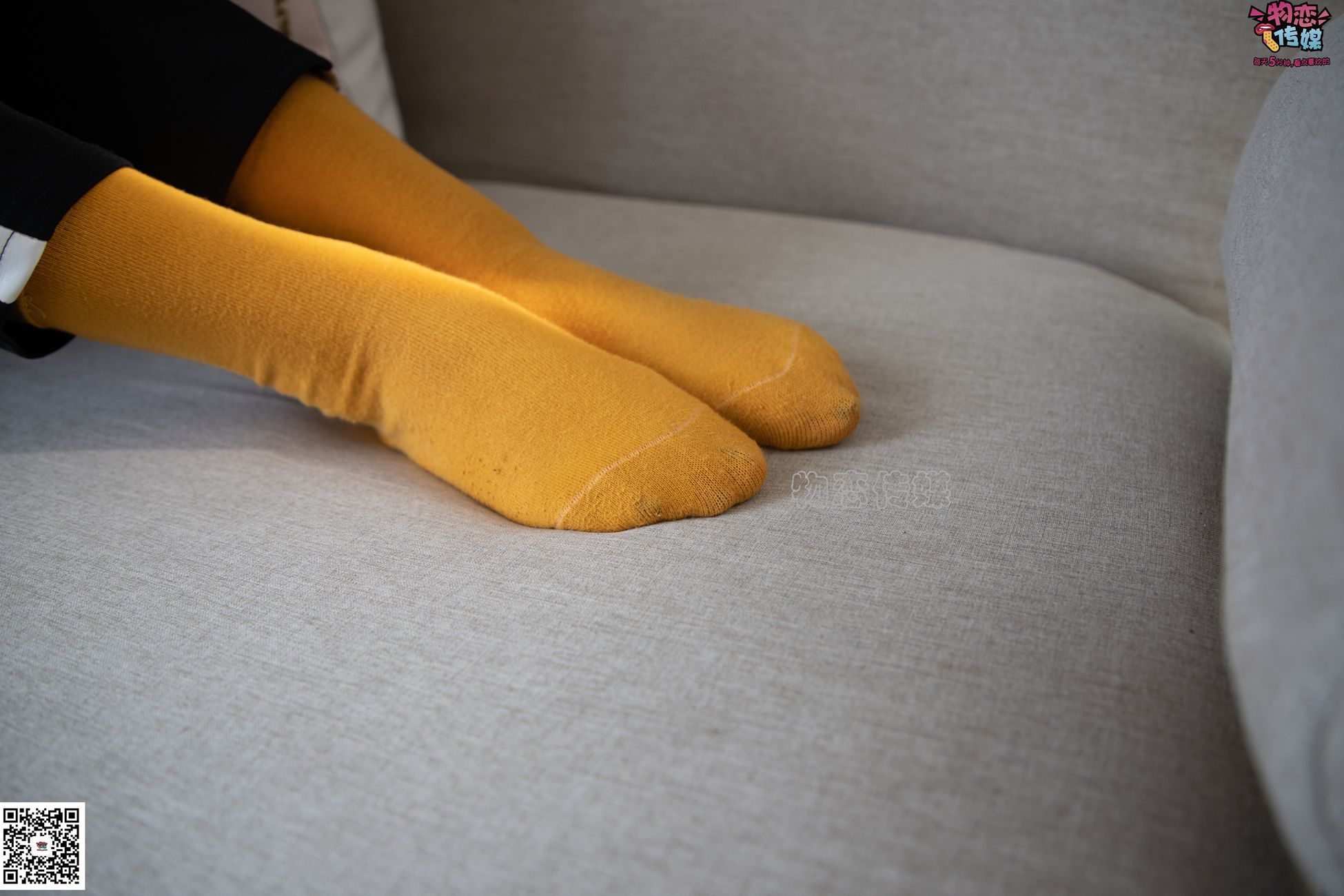 图片[64]-物恋传媒 NO.083 思薇 暖黄色棉袜与马丁靴 [142P] – 速更版-美库