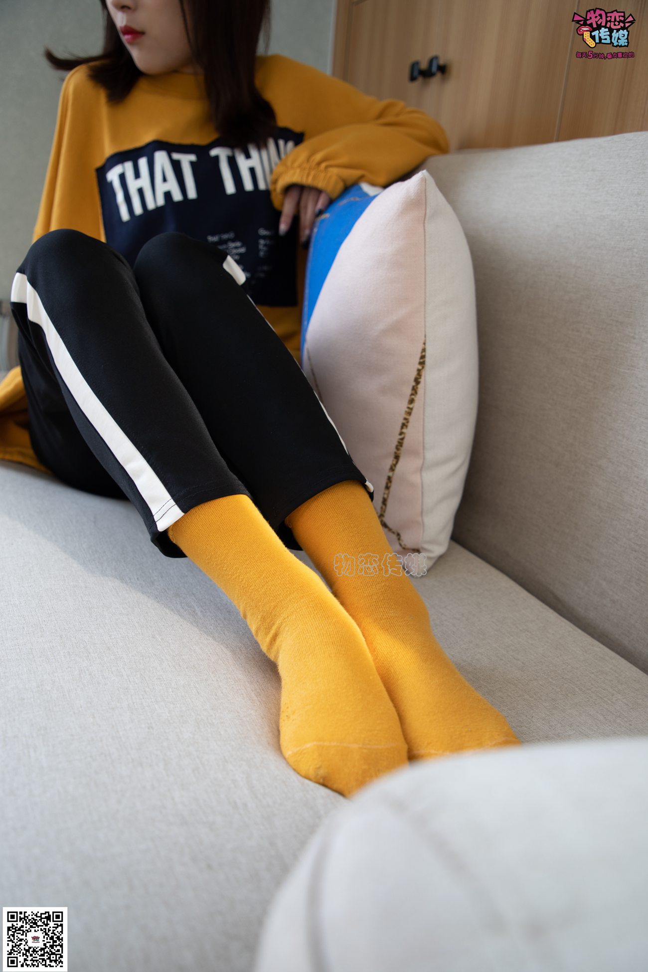 图片[68]-物恋传媒 NO.083 思薇 暖黄色棉袜与马丁靴 [142P] – 速更版-美库