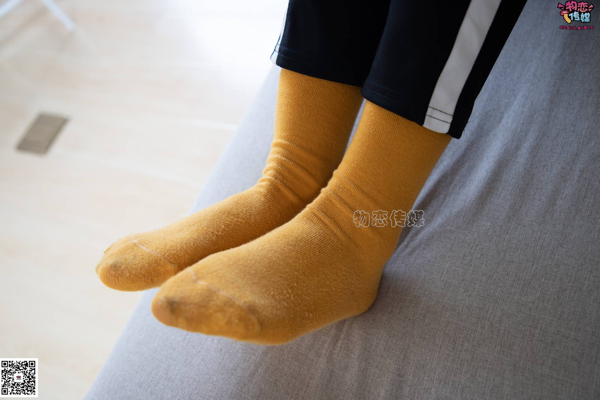 图片[85]-物恋传媒 NO.083 思薇 暖黄色棉袜与马丁靴 [142P] – 速更版-美库