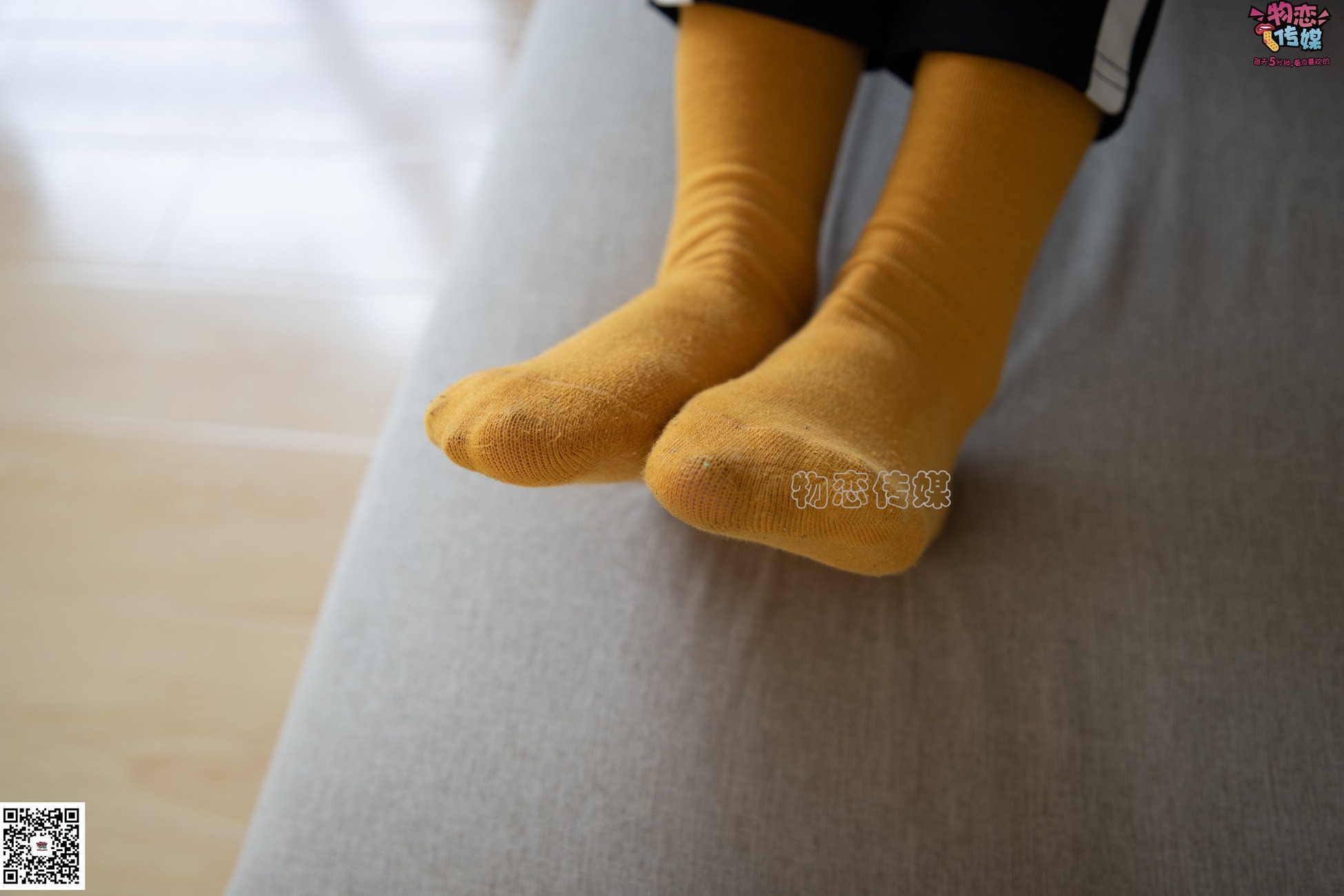 图片[86]-物恋传媒 NO.083 思薇 暖黄色棉袜与马丁靴 [142P] – 速更版-美库