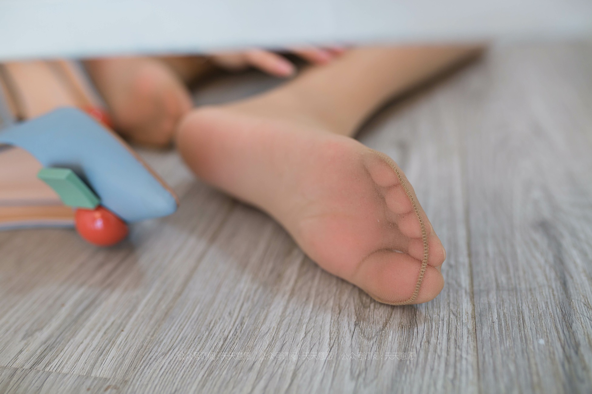 图片[37]-[IESS异思趣向] 耽丝 210512 婉苹的白色包臀裙 [88P] – 速更版-美库