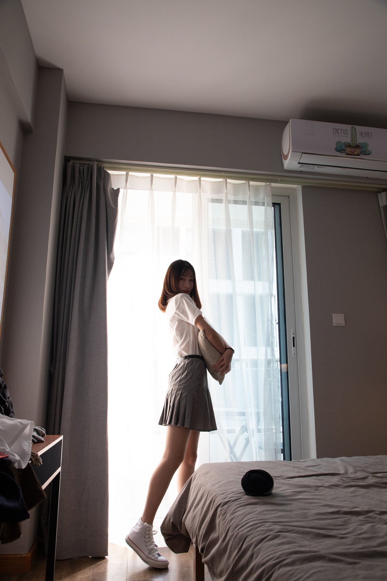 图片[38]-物恋传媒 No.088 猫耳-jk制服与船袜帆布鞋 [212P] – 速更版-美库