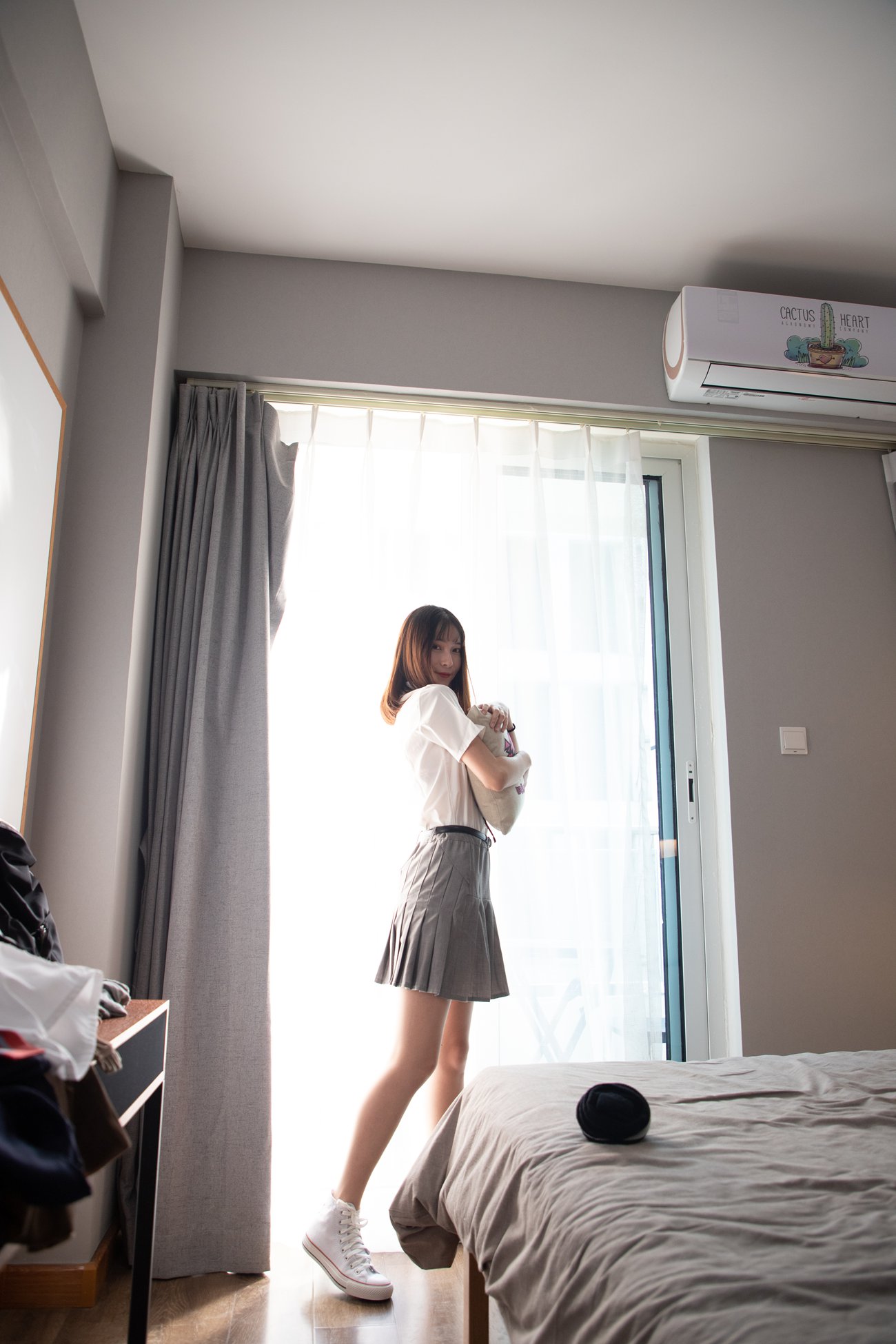 图片[40]-物恋传媒 No.088 猫耳-jk制服与船袜帆布鞋 [212P] – 速更版-美库