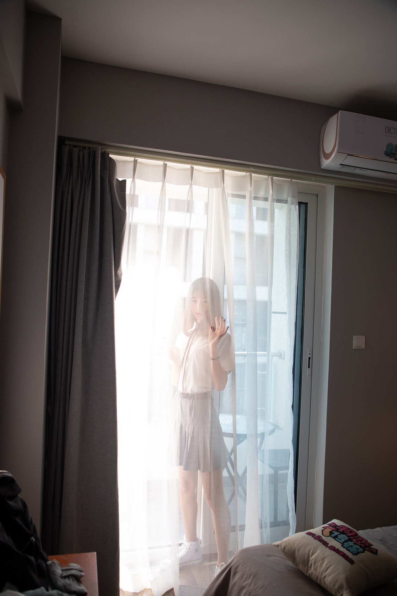 图片[41]-物恋传媒 No.088 猫耳-jk制服与船袜帆布鞋 [212P] – 速更版-美库