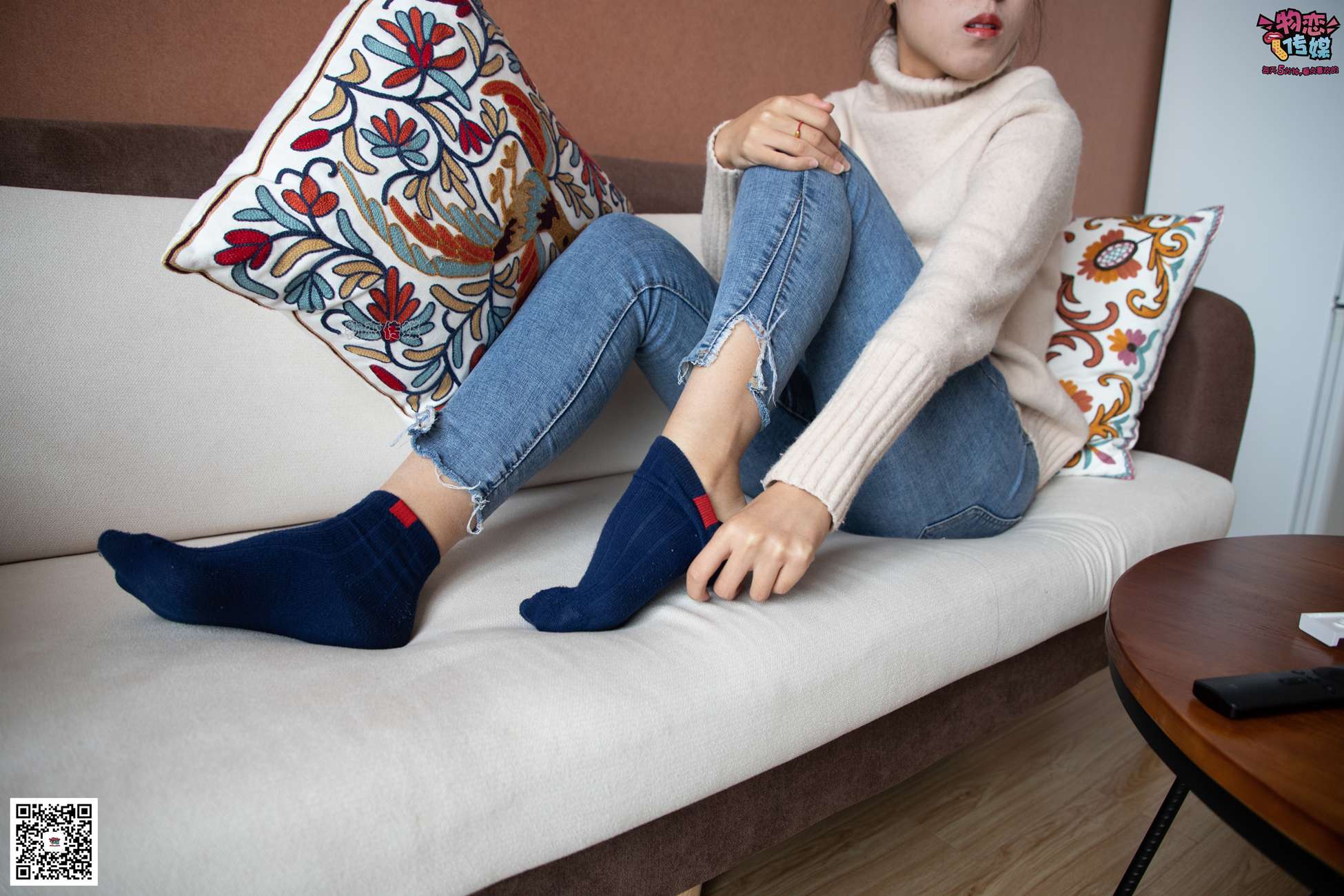 图片[55]-物恋传媒 No.087 刘心-可爱丸子头，可爱棉袜 [116P] – 速更版-美库