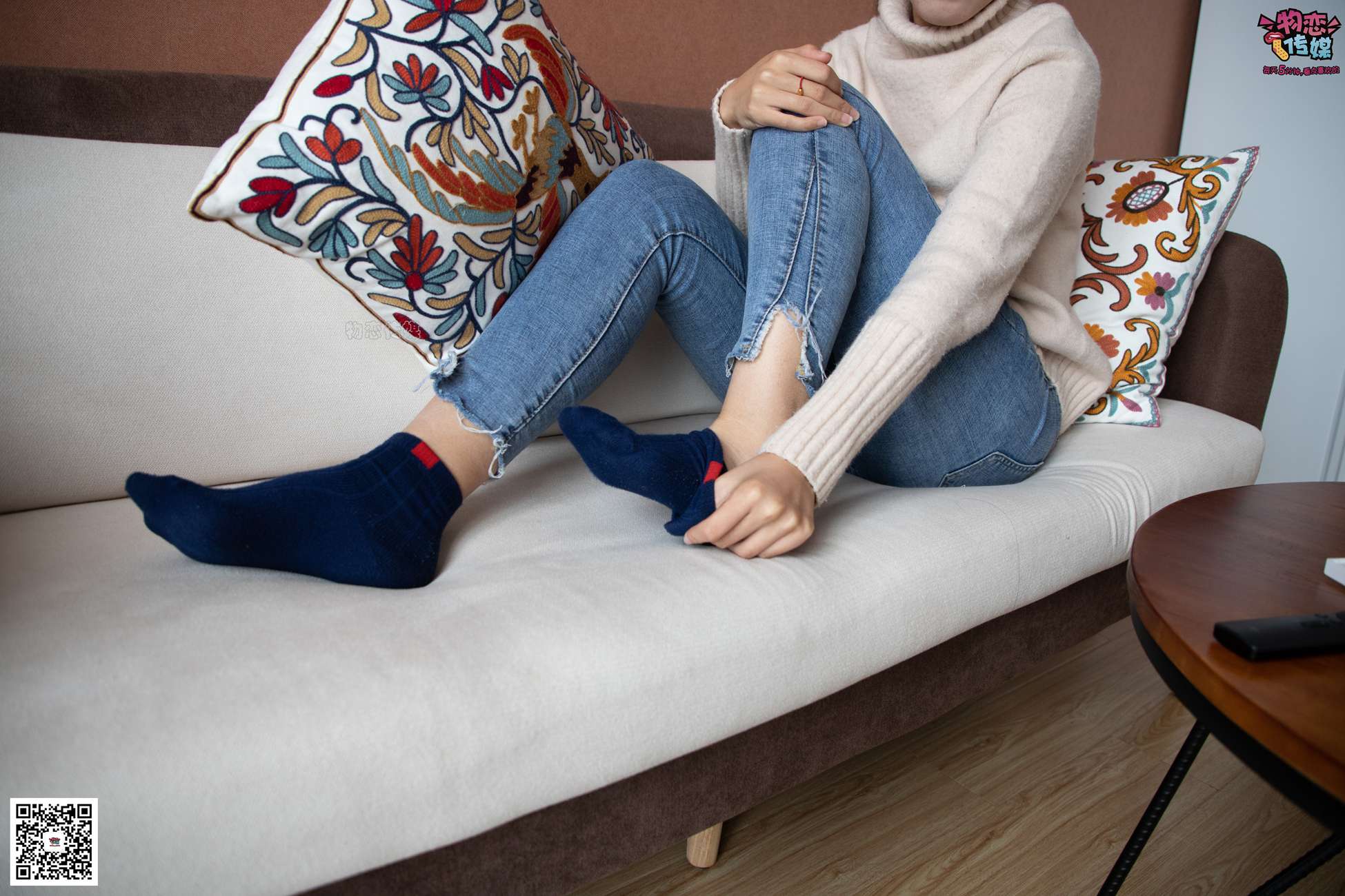图片[57]-物恋传媒 No.087 刘心-可爱丸子头，可爱棉袜 [116P] – 速更版-美库