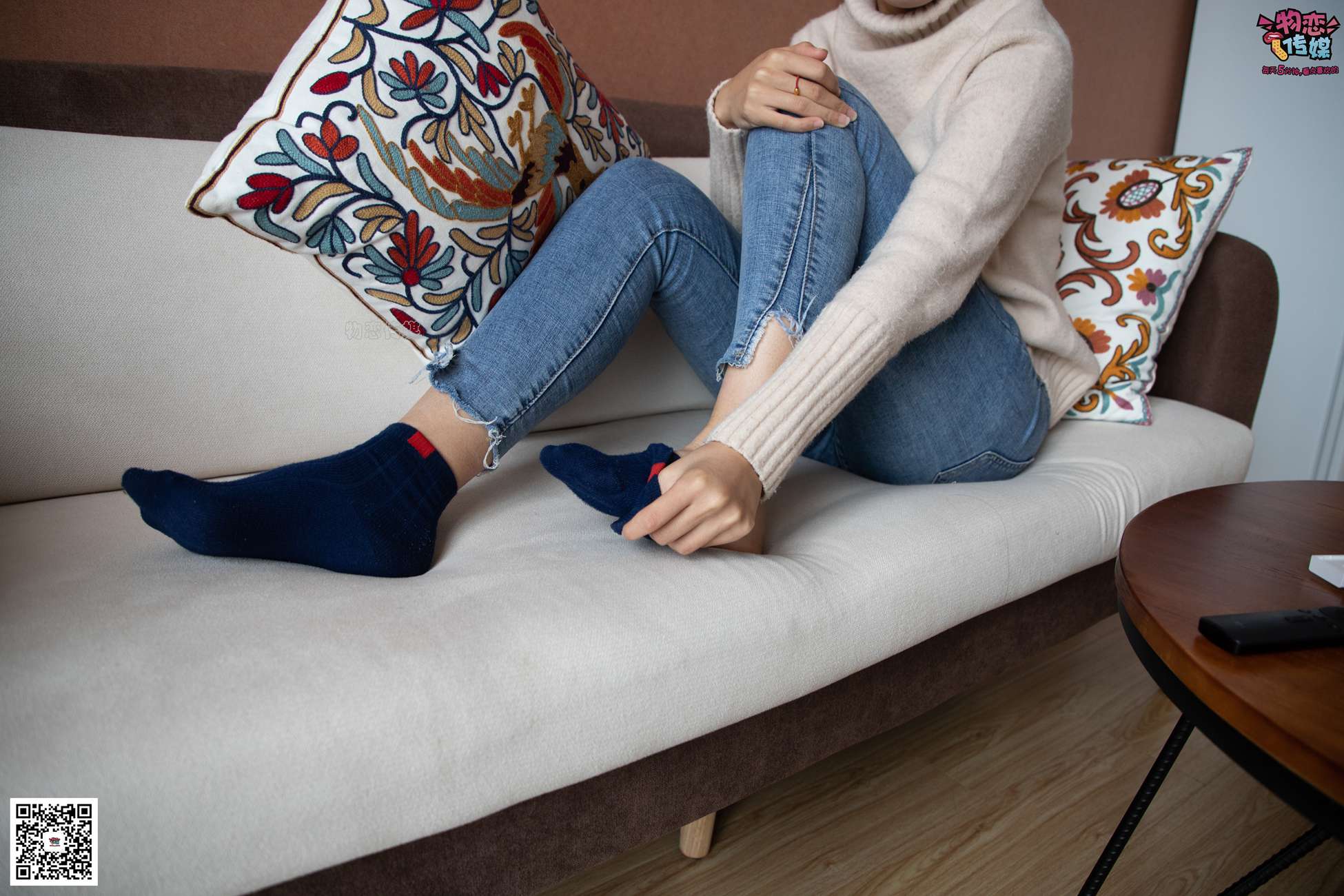 图片[59]-物恋传媒 No.087 刘心-可爱丸子头，可爱棉袜 [116P] – 速更版-美库