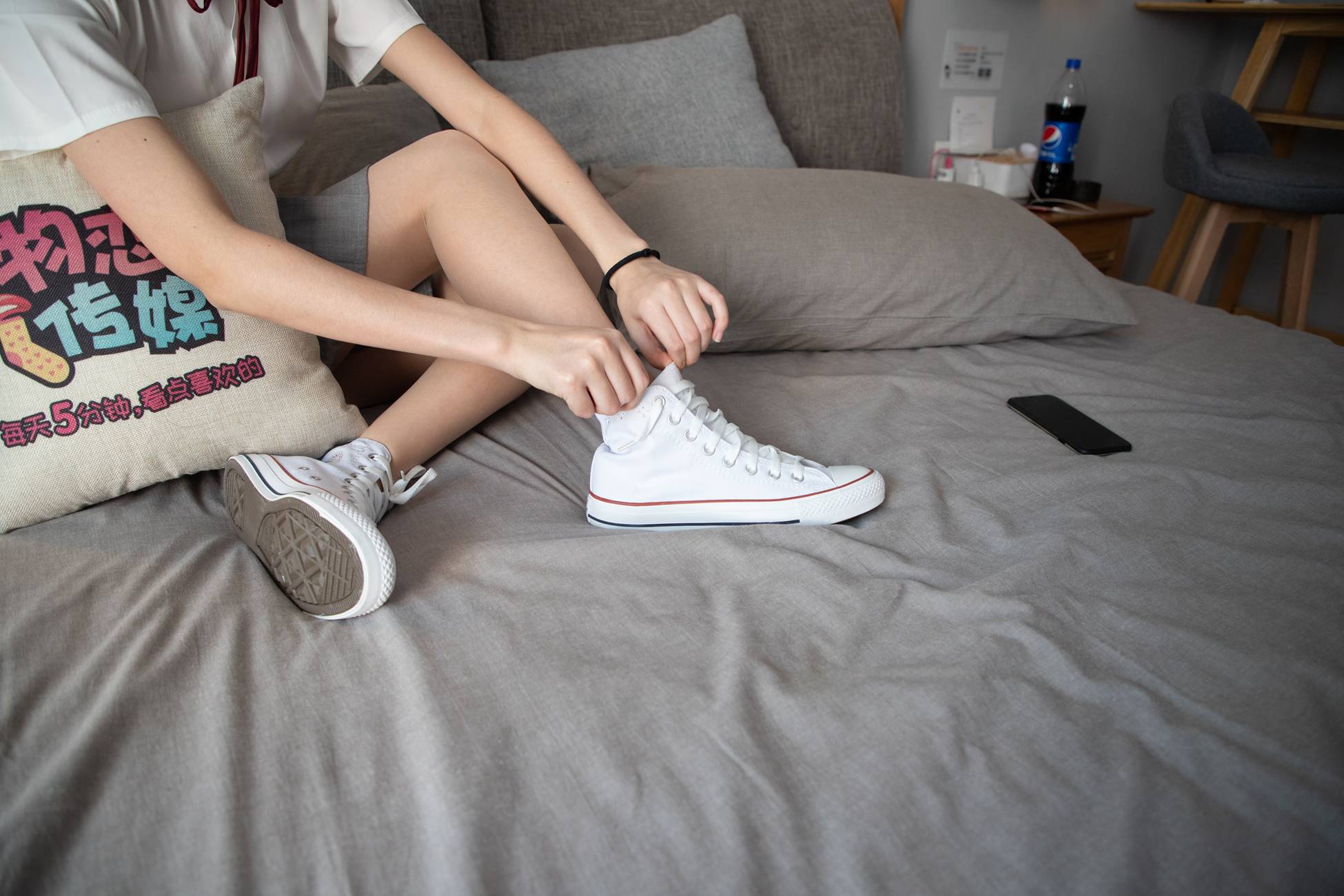 图片[81]-物恋传媒 No.088 猫耳-jk制服与船袜帆布鞋 [212P] – 速更版-美库