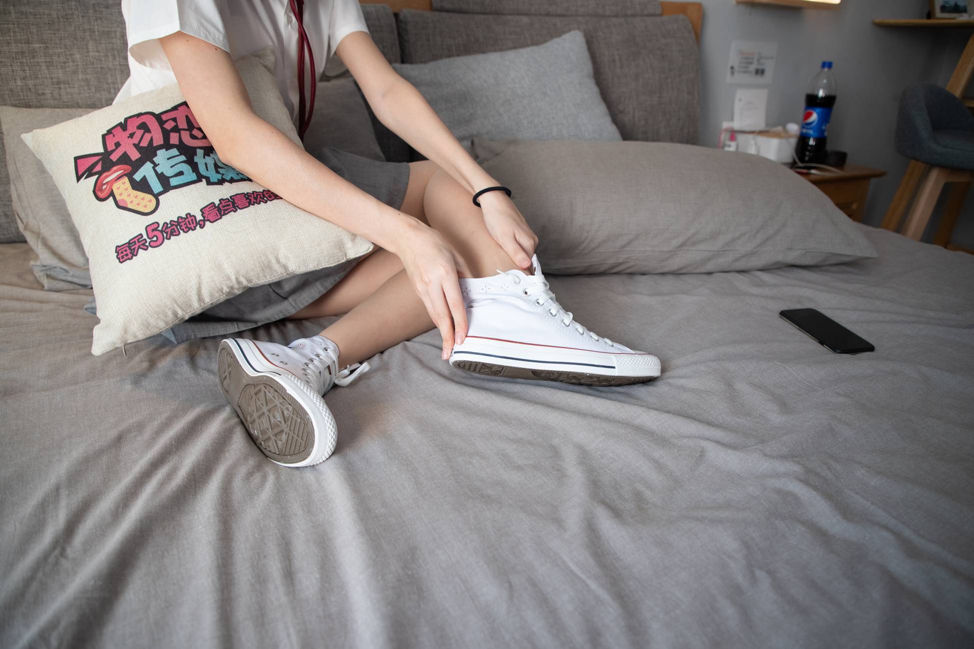 图片[85]-物恋传媒 No.088 猫耳-jk制服与船袜帆布鞋 [212P] – 速更版-美库