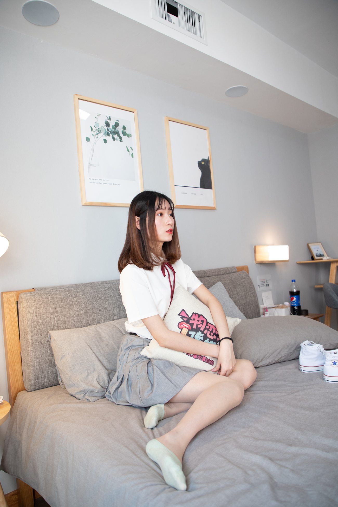 图片[145]-物恋传媒 No.088 猫耳-jk制服与船袜帆布鞋 [212P] – 速更版-美库