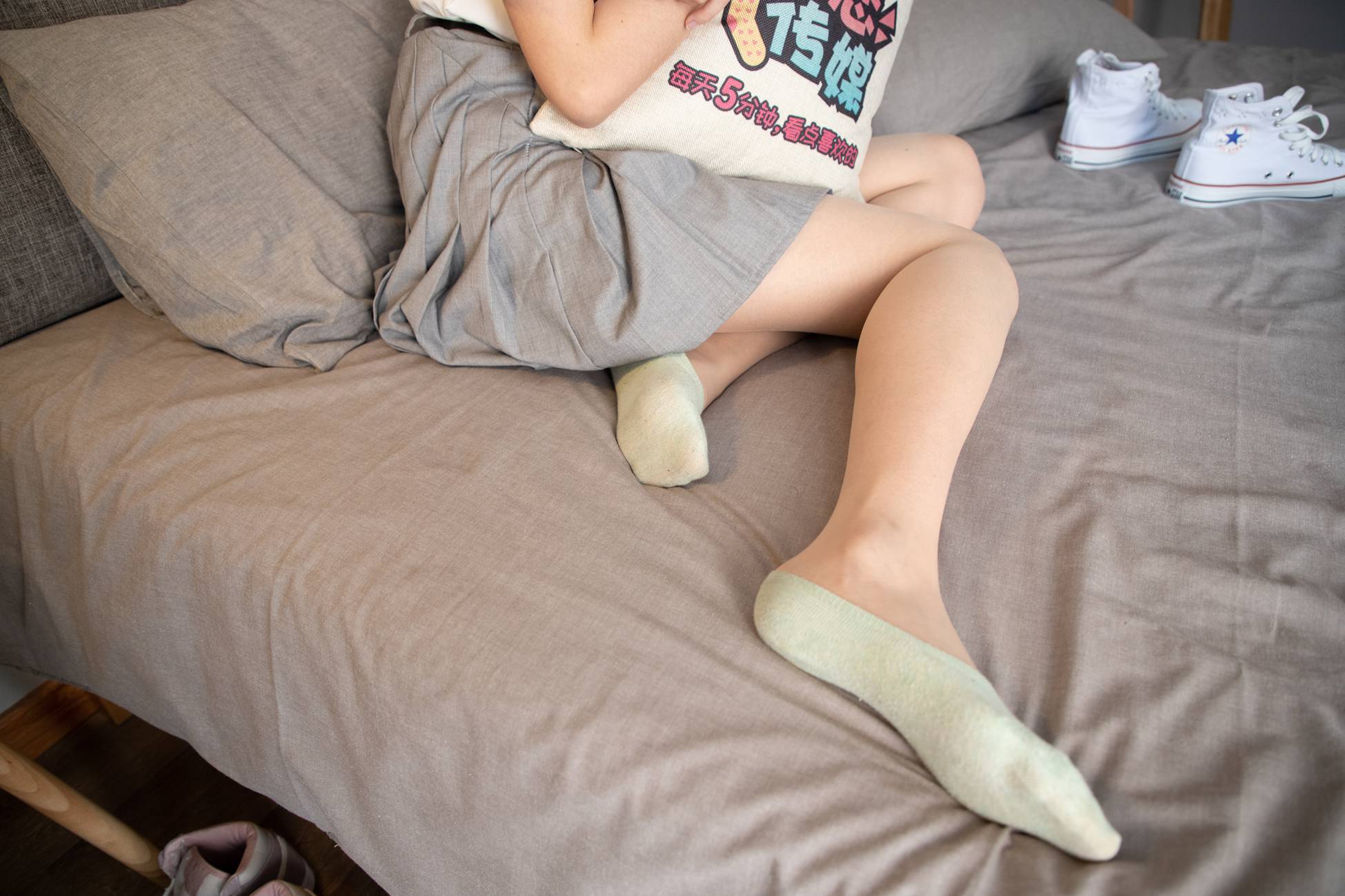 图片[148]-物恋传媒 No.088 猫耳-jk制服与船袜帆布鞋 [212P] – 速更版-美库