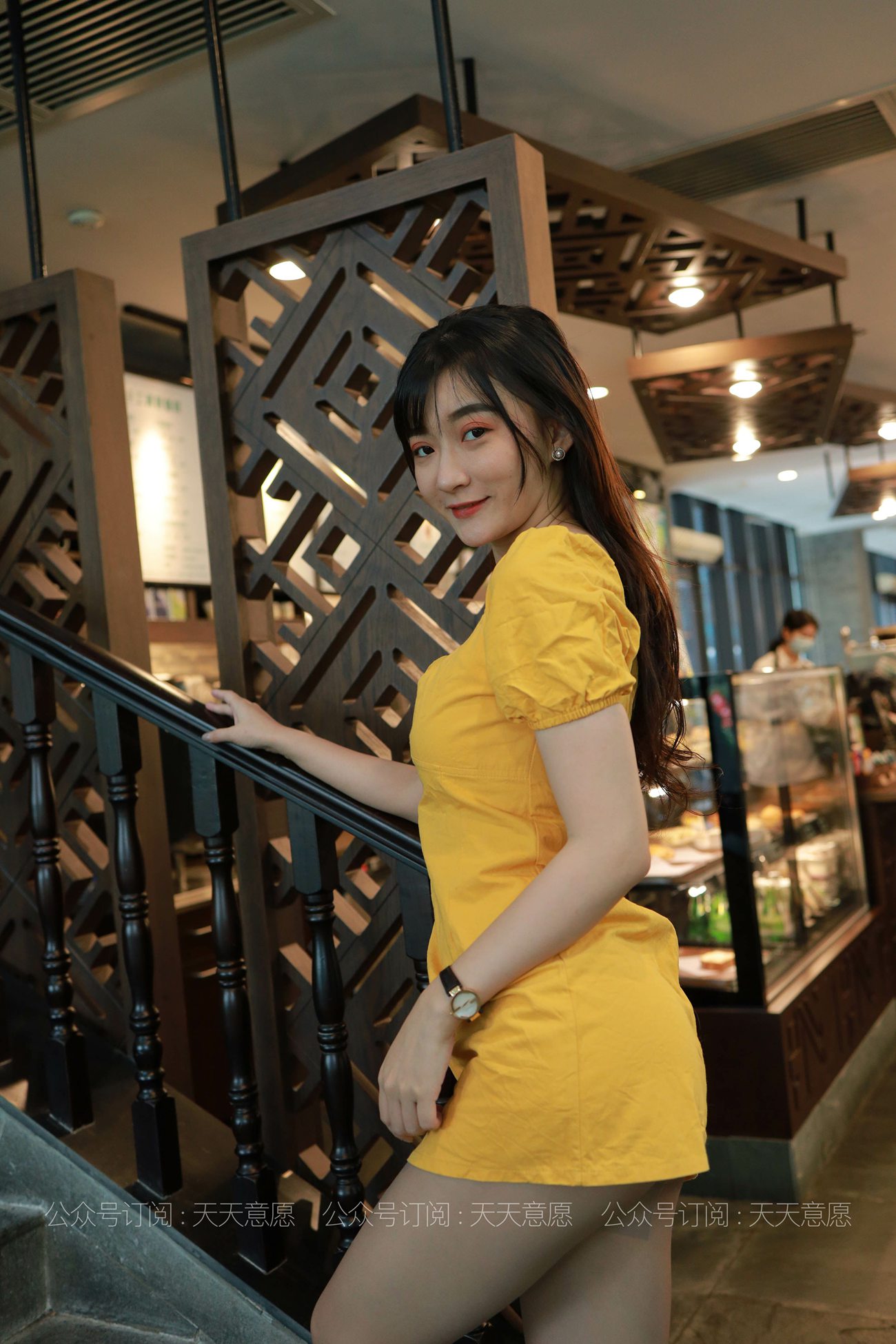 图片[81]-[IESS异思趣向] 耽丝 210518 秋秋的黄色超短裙 [82P] – 速更版-美库