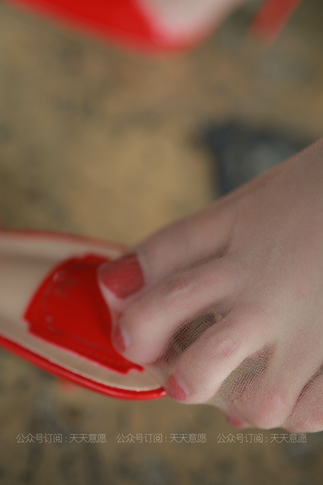 图片[26]-[IESS异思趣向] 耽丝 210520 九妹的红色高跟鞋 [79P] – 速更版-美库