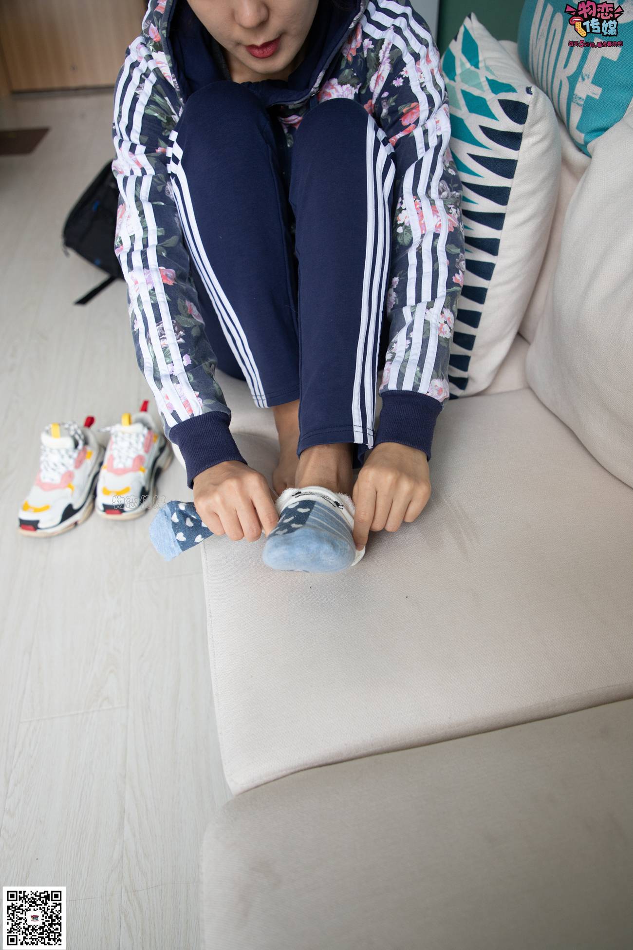 图片[117]-物恋传媒 No.090 晚晴-云过花晚晴，风起等归人 [148P] – 速更版-美库