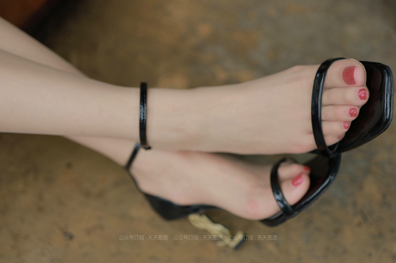 图片[17]-[IESS异思趣向] 2021.05.10 丝享家800：九妹《法式连衣裙》[90P] – 速更版-美库