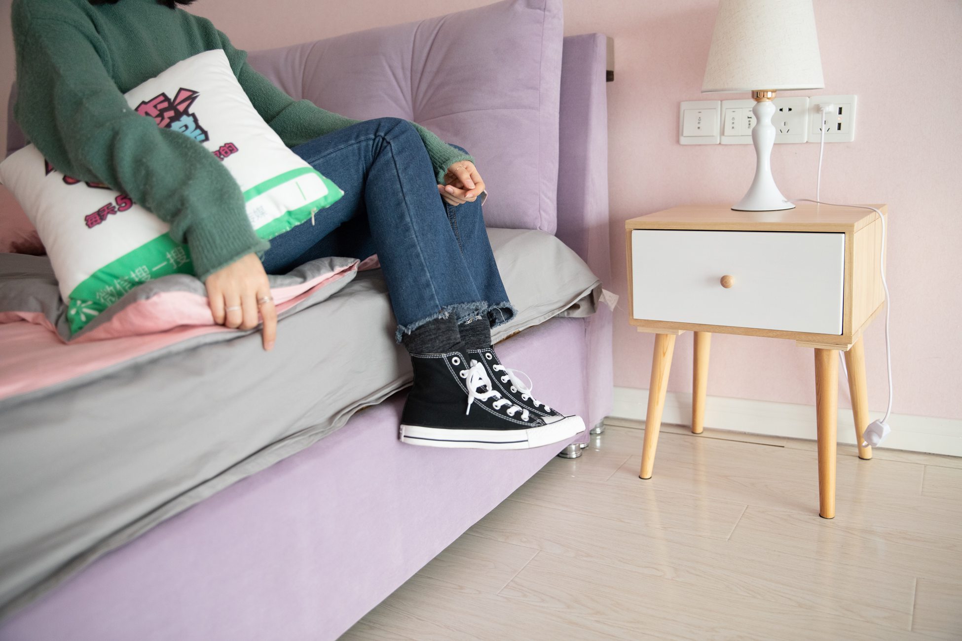 图片[22]-物恋传媒 No.093 落落-喂，放学以后学校对面奶茶店等你 [180P] – 速更版-美库