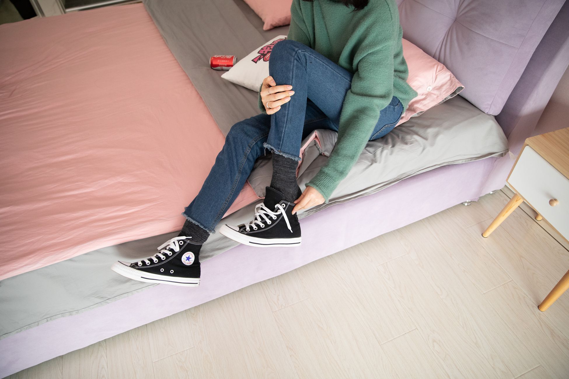 图片[37]-物恋传媒 No.093 落落-喂，放学以后学校对面奶茶店等你 [180P] – 速更版-美库