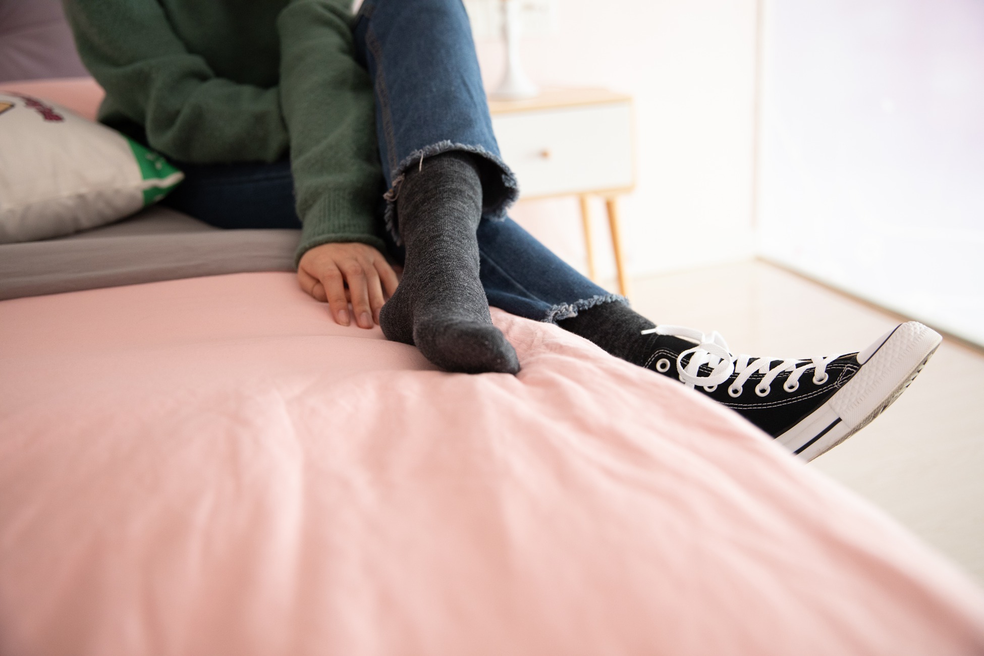 图片[45]-物恋传媒 No.093 落落-喂，放学以后学校对面奶茶店等你 [180P] – 速更版-美库