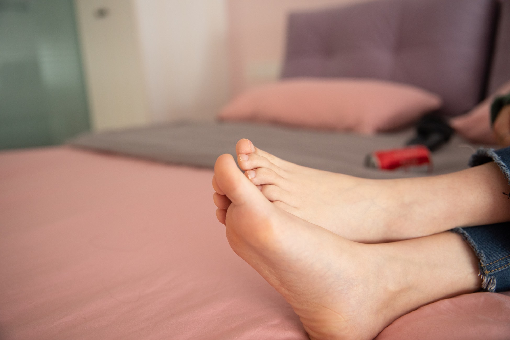 图片[102]-物恋传媒 No.093 落落-喂，放学以后学校对面奶茶店等你 [180P] – 速更版-美库