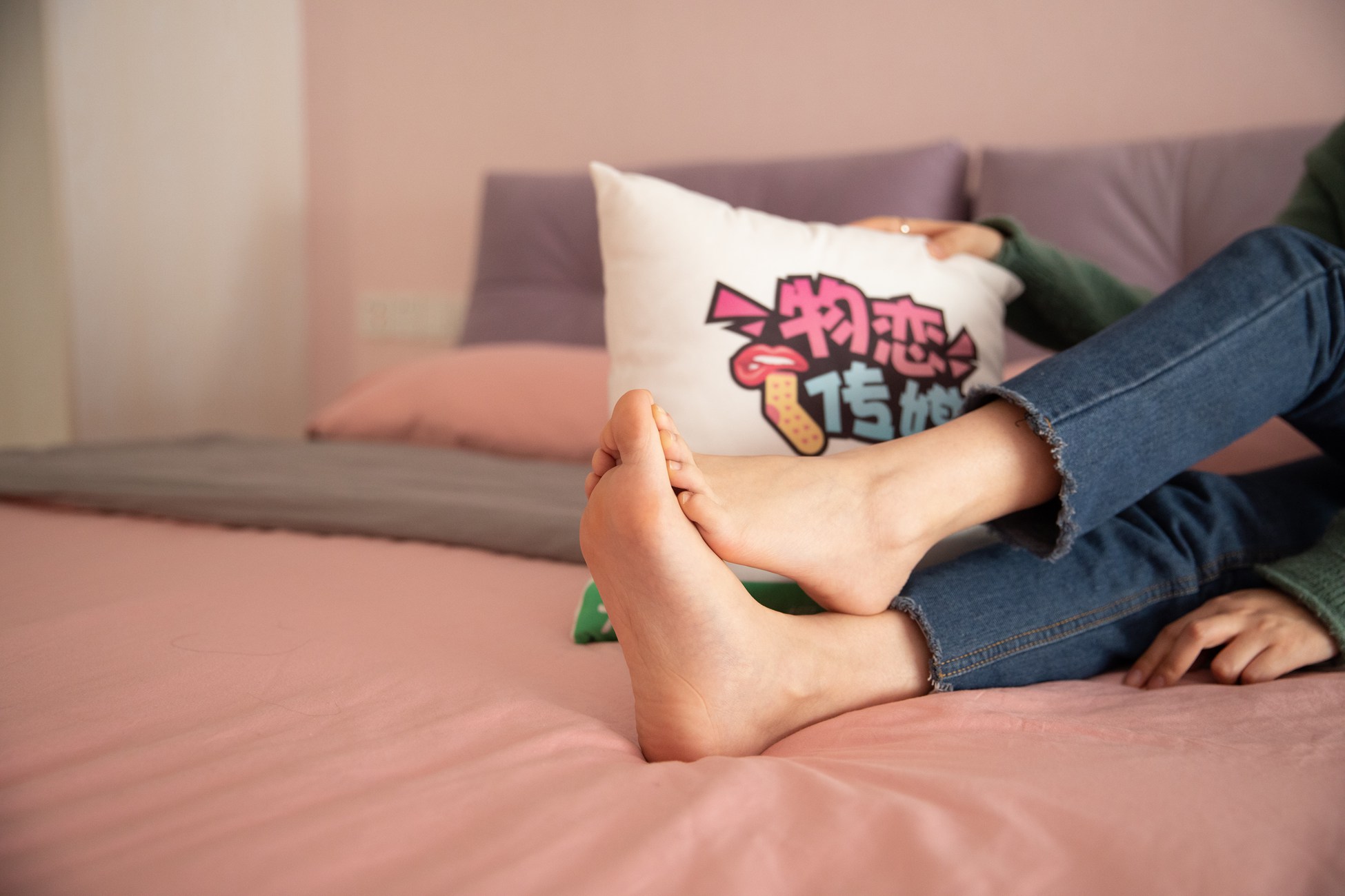 图片[108]-物恋传媒 No.093 落落-喂，放学以后学校对面奶茶店等你 [180P] – 速更版-美库