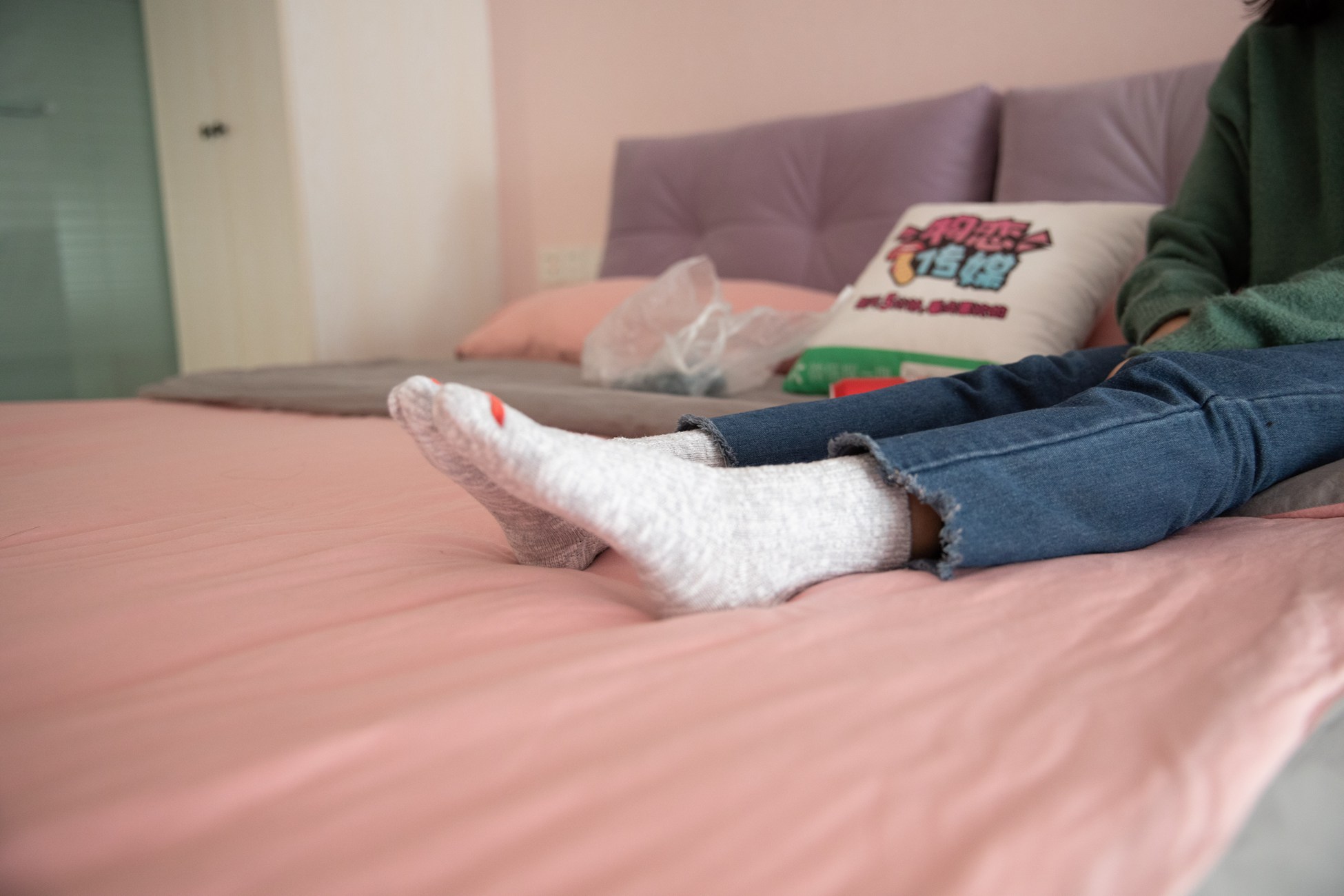 图片[126]-物恋传媒 No.093 落落-喂，放学以后学校对面奶茶店等你 [180P] – 速更版-美库