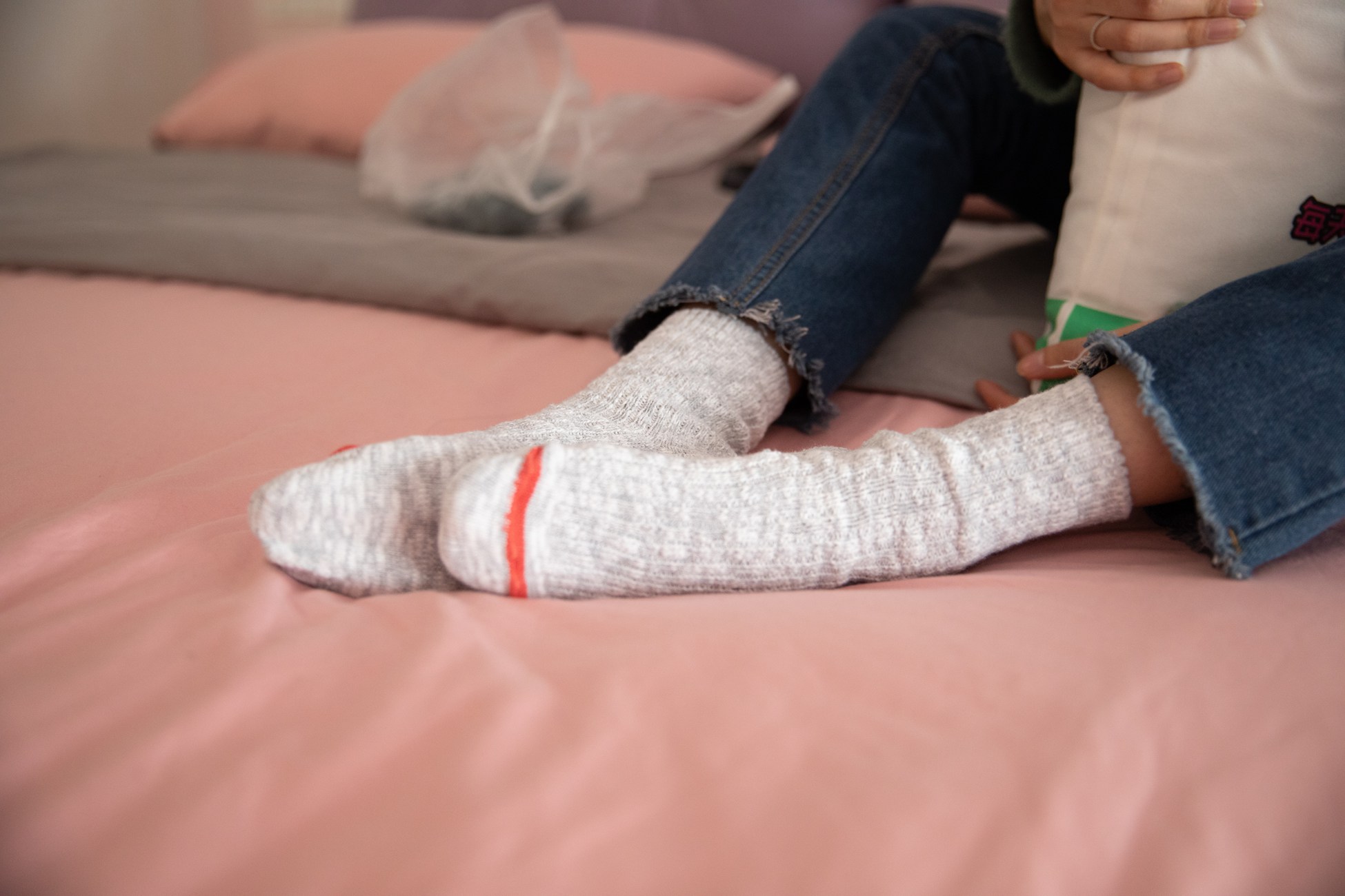 图片[131]-物恋传媒 No.093 落落-喂，放学以后学校对面奶茶店等你 [180P] – 速更版-美库