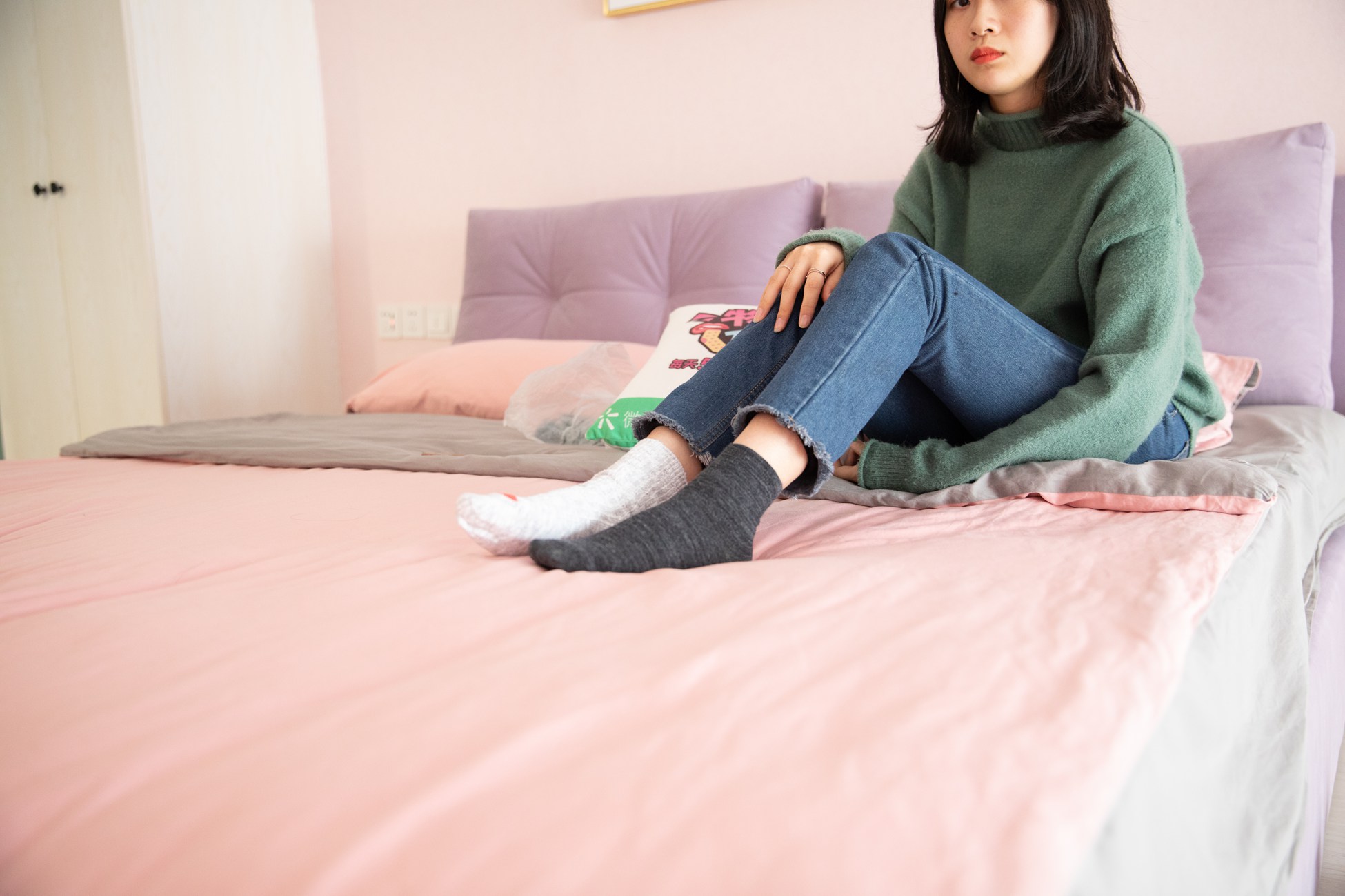 图片[152]-物恋传媒 No.093 落落-喂，放学以后学校对面奶茶店等你 [180P] – 速更版-美库