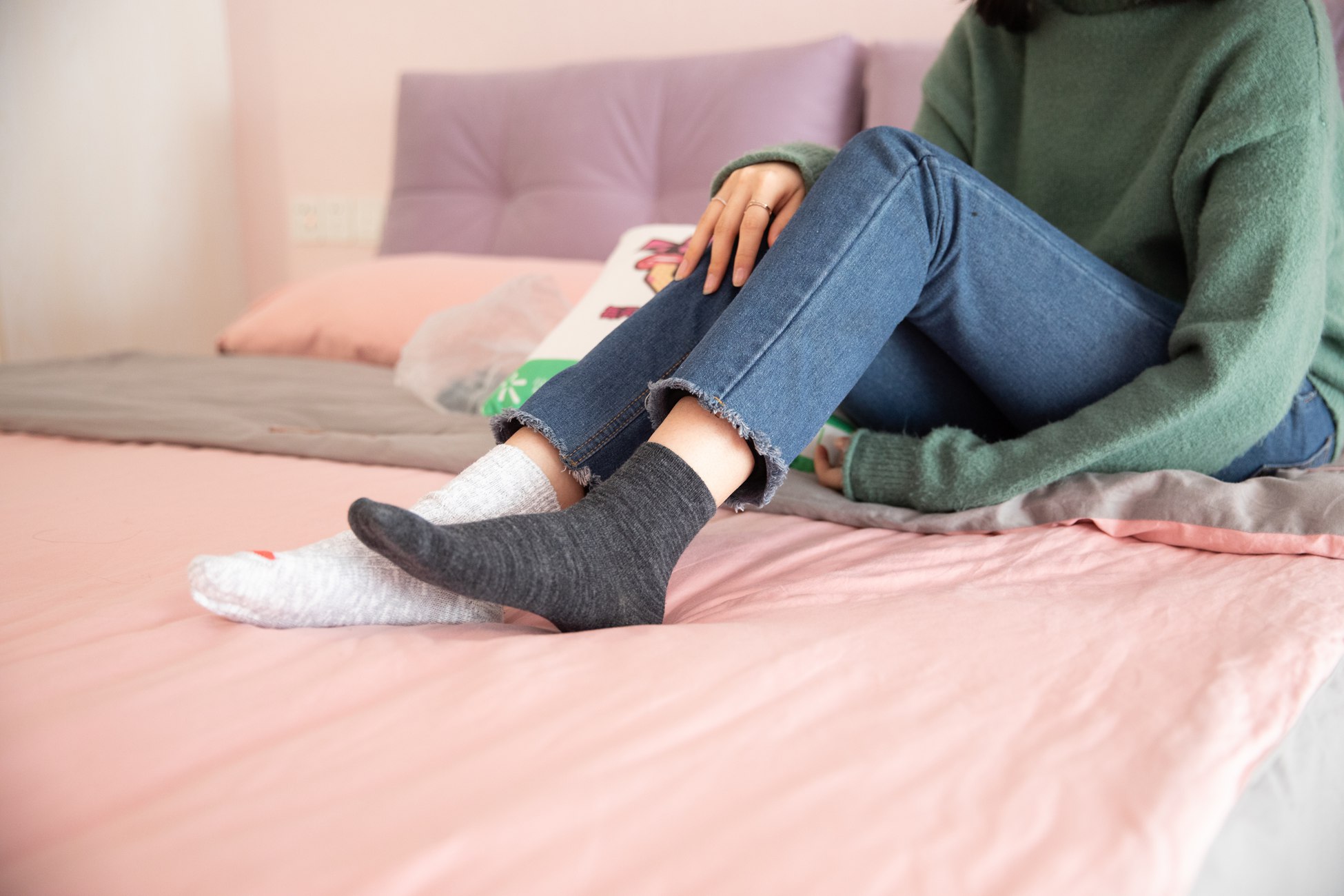 图片[153]-物恋传媒 No.093 落落-喂，放学以后学校对面奶茶店等你 [180P] – 速更版-美库