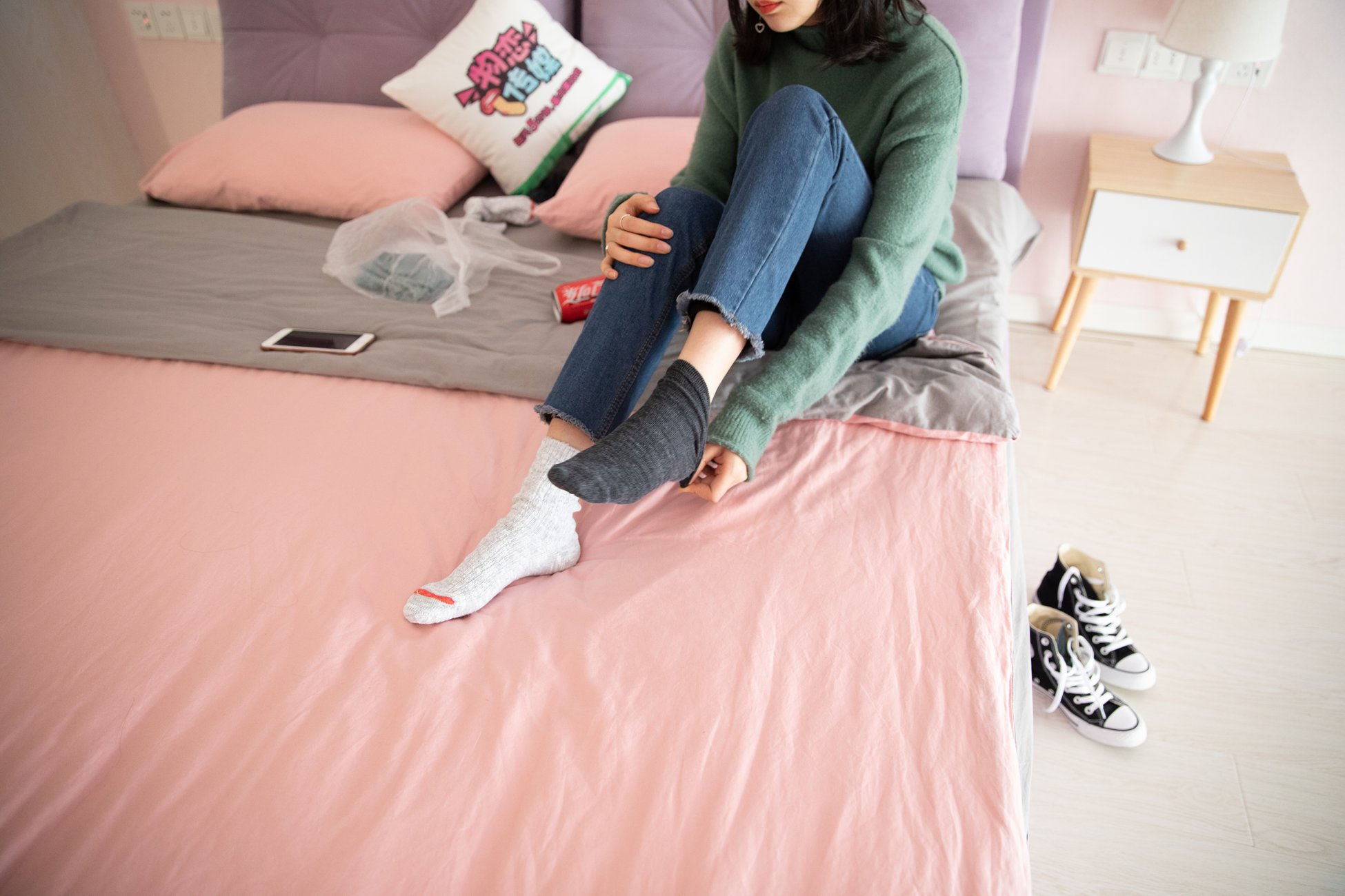 图片[159]-物恋传媒 No.093 落落-喂，放学以后学校对面奶茶店等你 [180P] – 速更版-美库