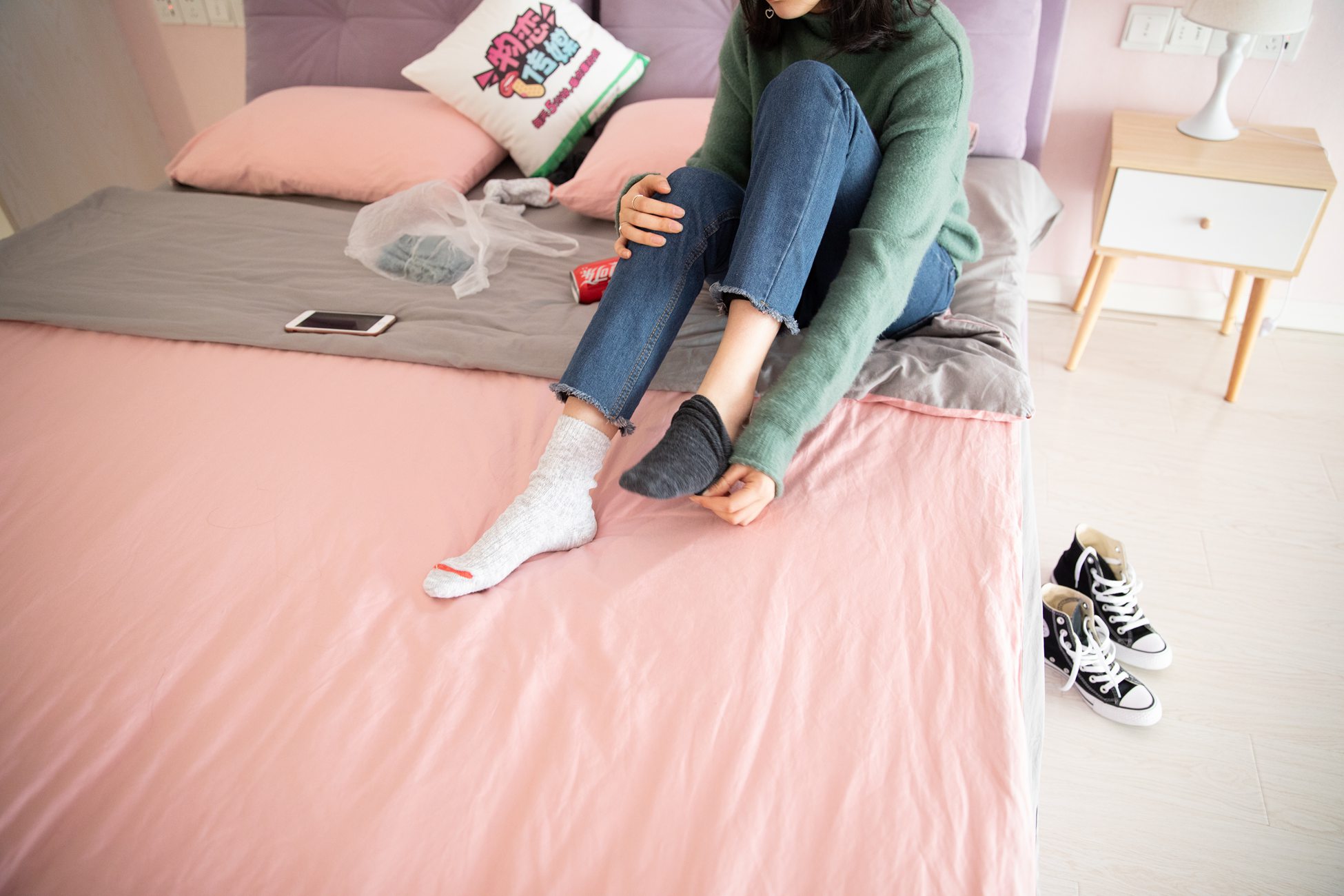 图片[160]-物恋传媒 No.093 落落-喂，放学以后学校对面奶茶店等你 [180P] – 速更版-美库