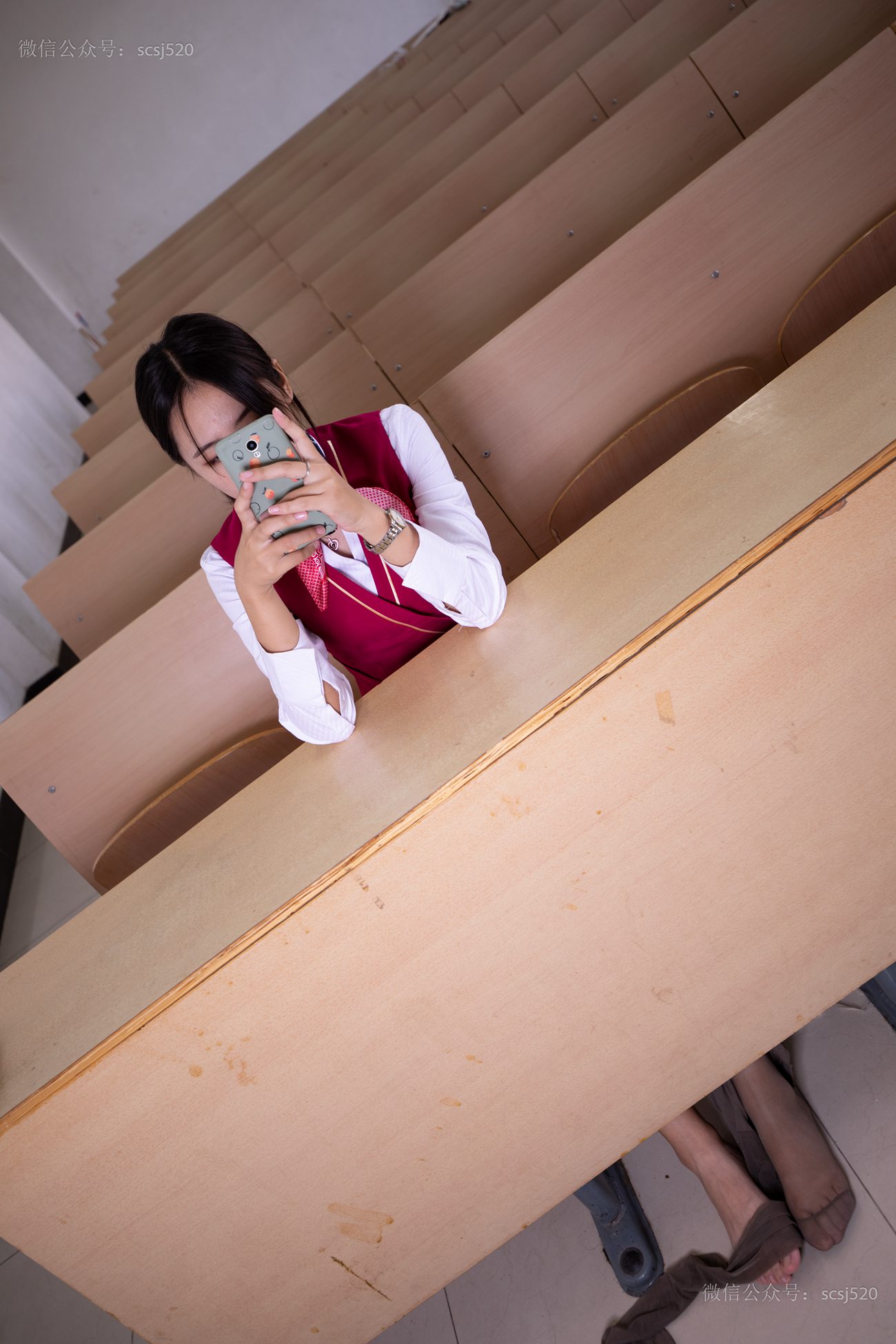 图片[75]-[LSS山茶摄影] NO.300 教室至服灰丝 [71P] – 速更版-美库