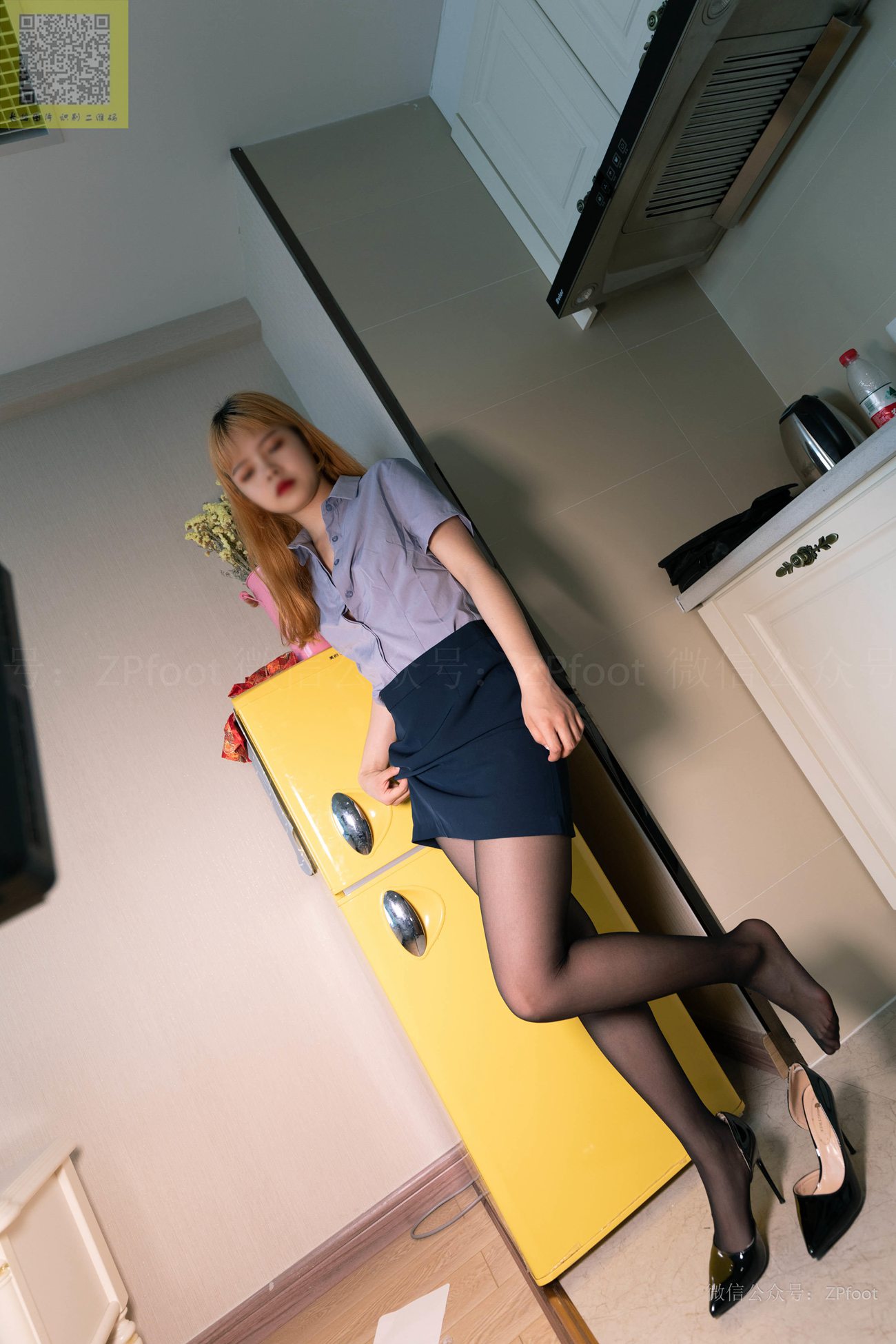 图片[22]-[LSS山茶摄影] NO.302 黑丝美腿小解解 [54P] – 速更版-美库