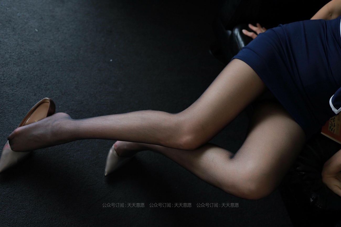 图片[33]-[IESS异思趣向] 2021.05.13 丝享家 802：羽西《沙发上的黑丝》[90P] – 速更版-美库