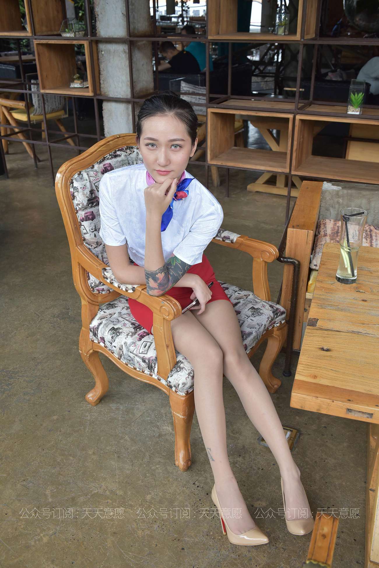 图片[17]-[IESS异思趣向] 2021.05.14 丝享家 803：潇潇《红裙职业装展示》[88P] – 速更版-美库