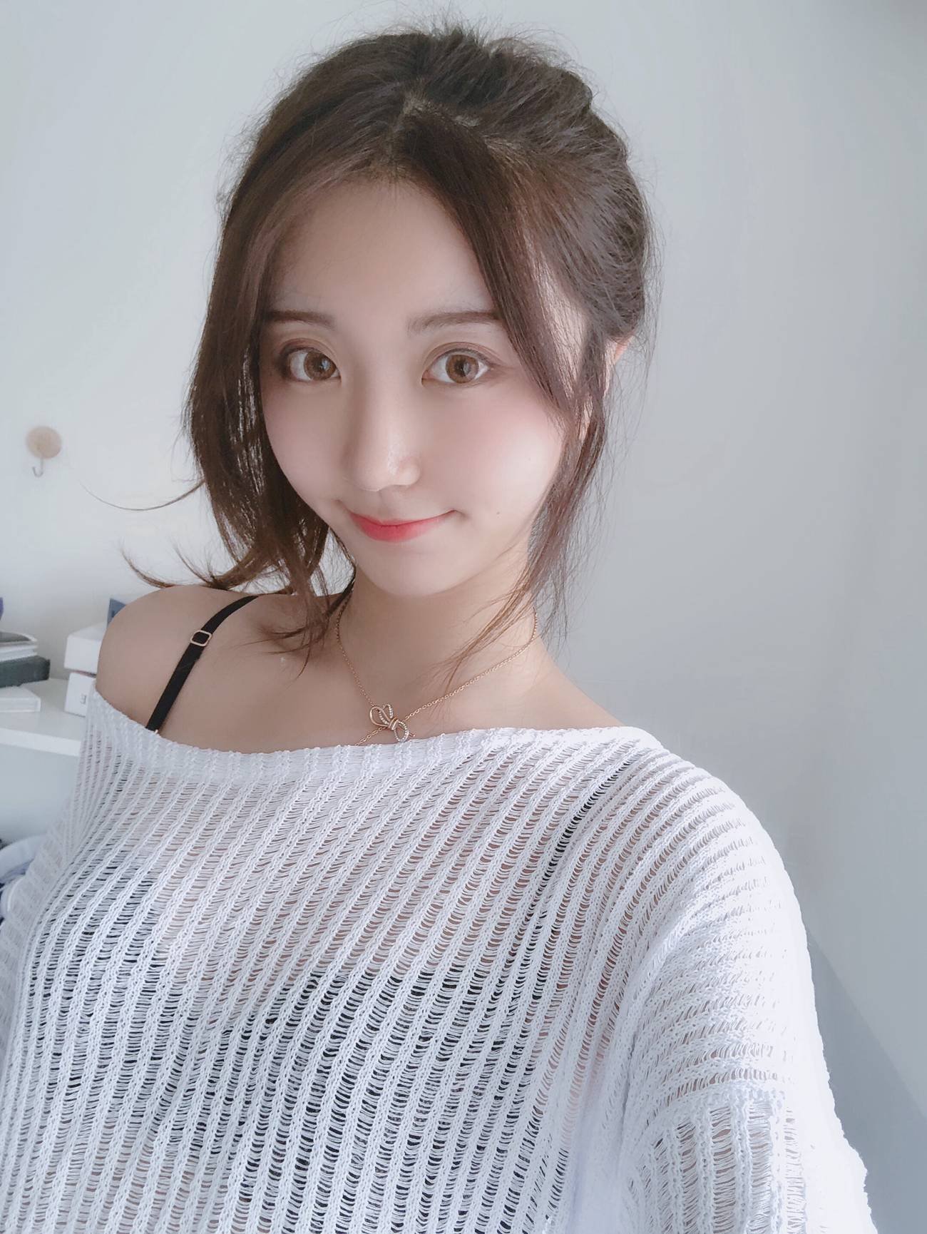 图片[11]-黑川 白色洞洞毛衣 [50P] – 速更版-美库