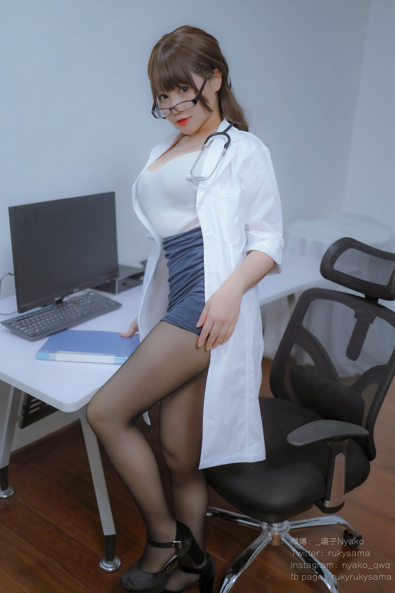 图片[122]-Nyako喵子 – 秘密病栋[130P] – 速更版-美库