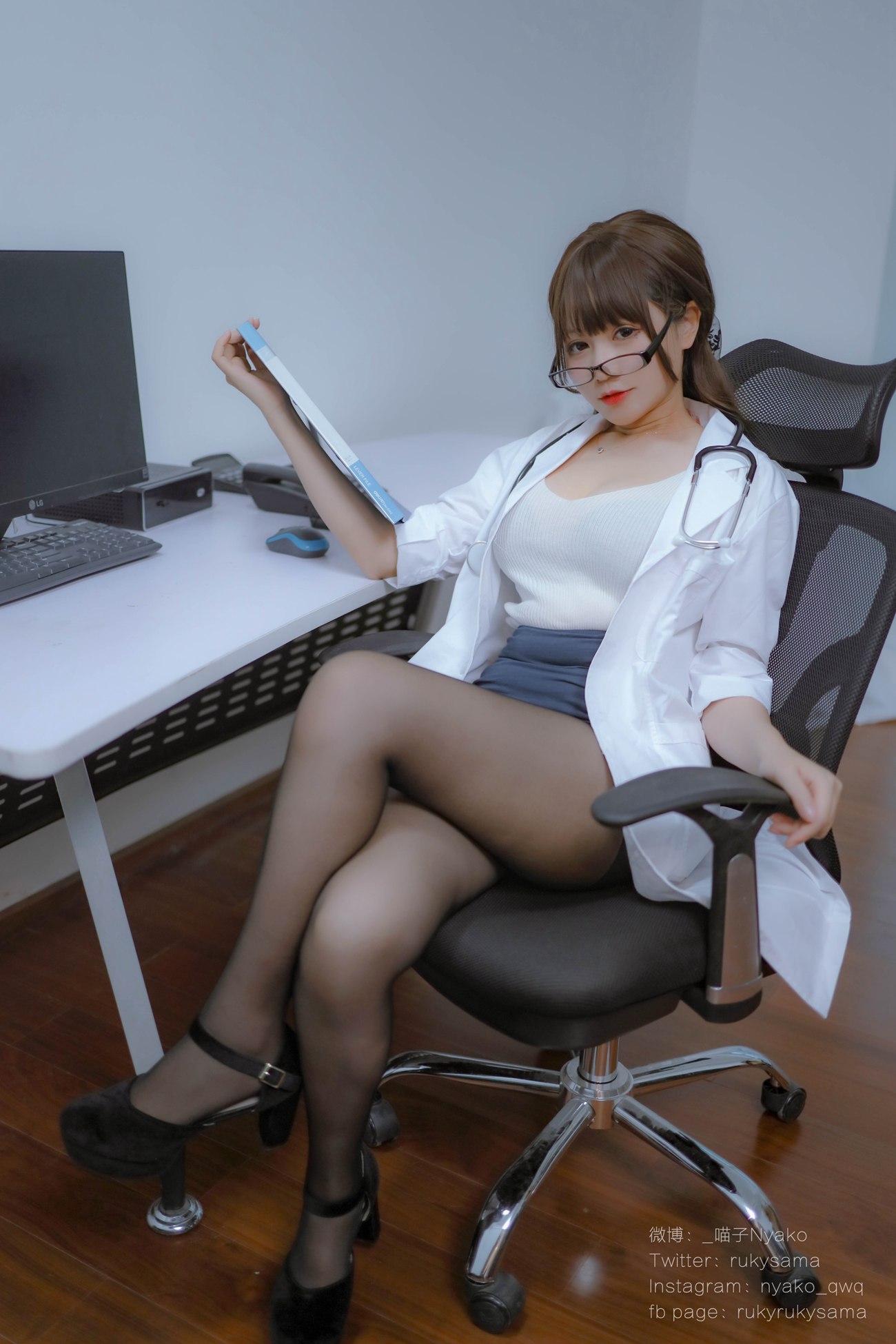 图片[124]-Nyako喵子 – 秘密病栋[130P] – 速更版-美库