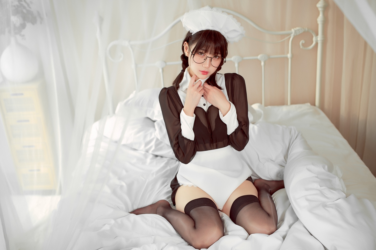 图片[13]-周叽是可爱兔兔 眼镜女仆[36P] – 速更版-美库