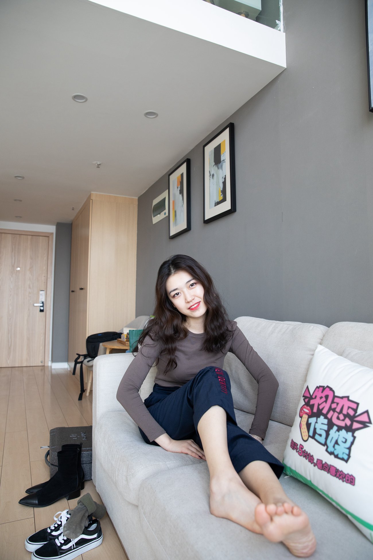 图片[19]-[物恋传媒] NO.099 佳琪-可御可萌-浪漫红唇的温柔 [149P] – 速更版-美库