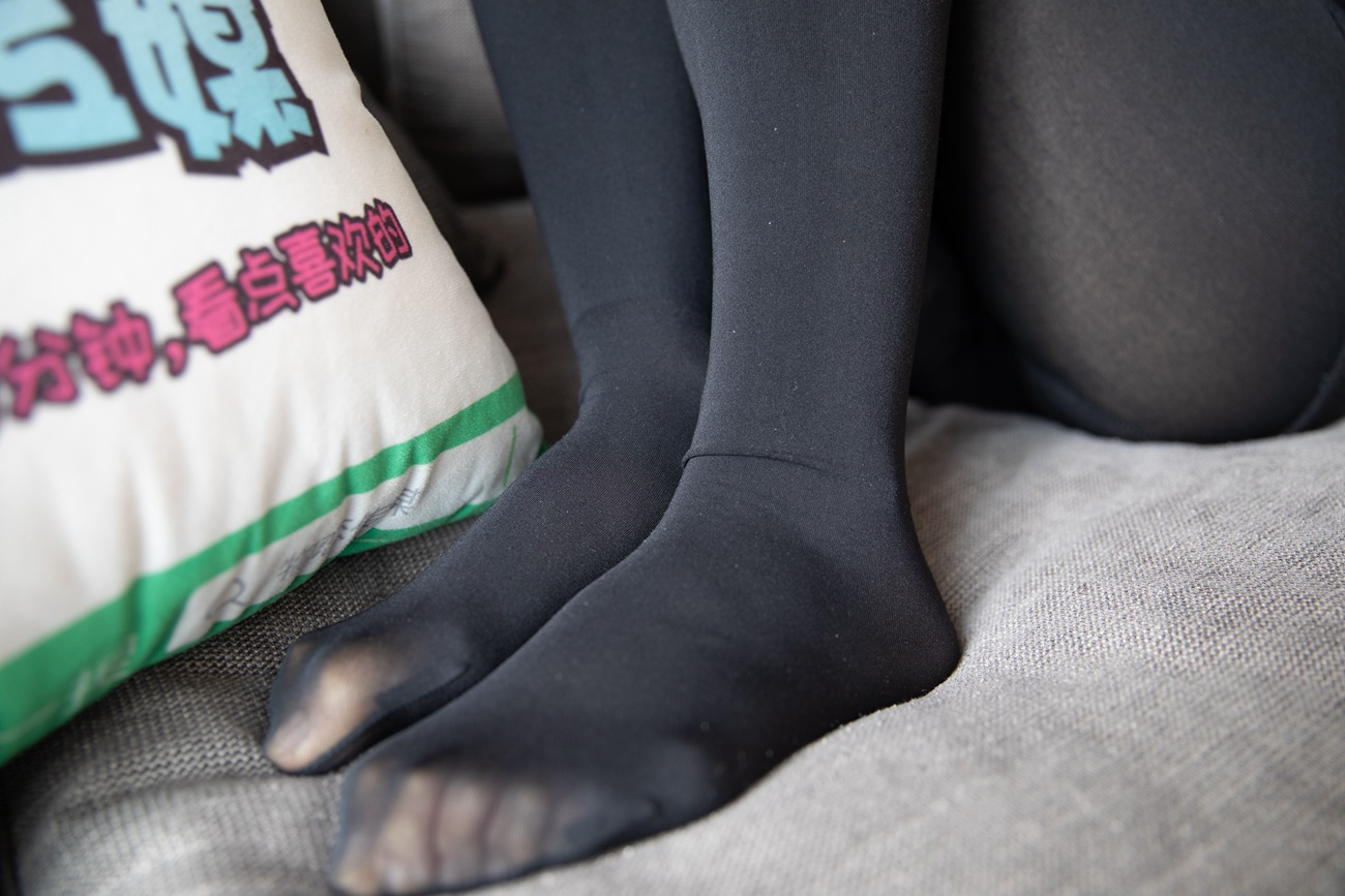 图片[11]-勿恋传媒 No.100 璐璐-小舒淇的冷与姓感黑丝 [99P] – 速更版-美库