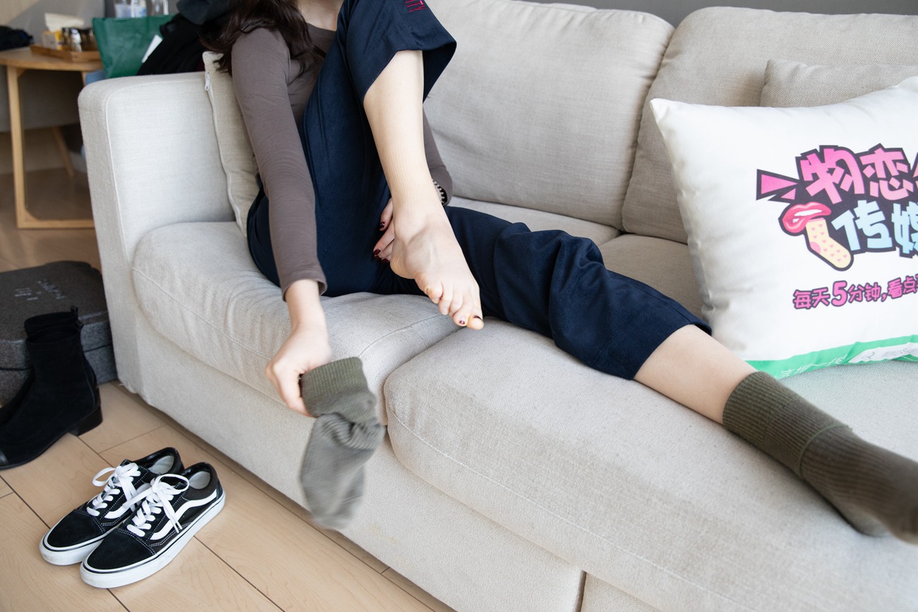 图片[55]-[物恋传媒] NO.099 佳琪-可御可萌-浪漫红唇的温柔 [149P] – 速更版-美库