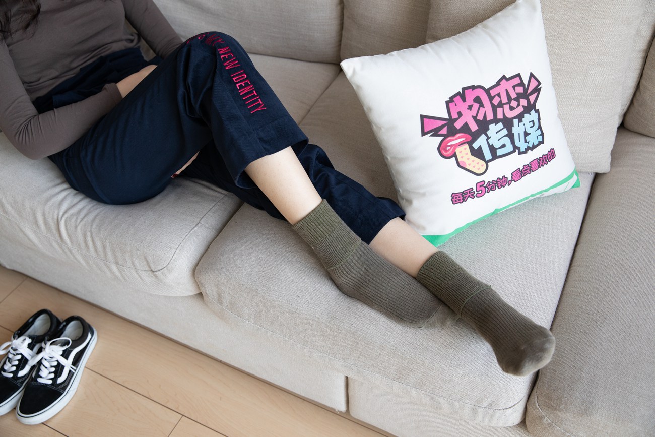 图片[58]-[物恋传媒] NO.099 佳琪-可御可萌-浪漫红唇的温柔 [149P] – 速更版-美库