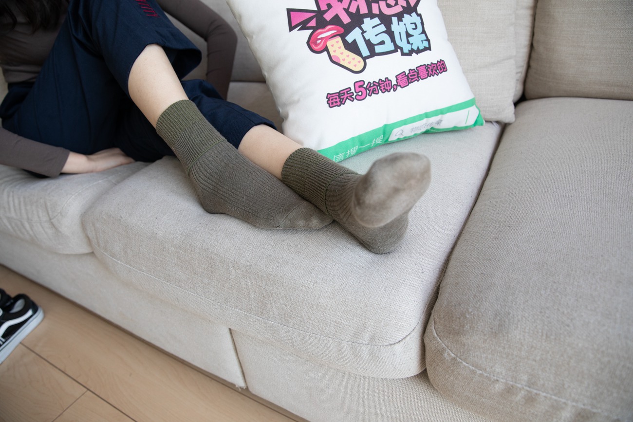 图片[63]-[物恋传媒] NO.099 佳琪-可御可萌-浪漫红唇的温柔 [149P] – 速更版-美库